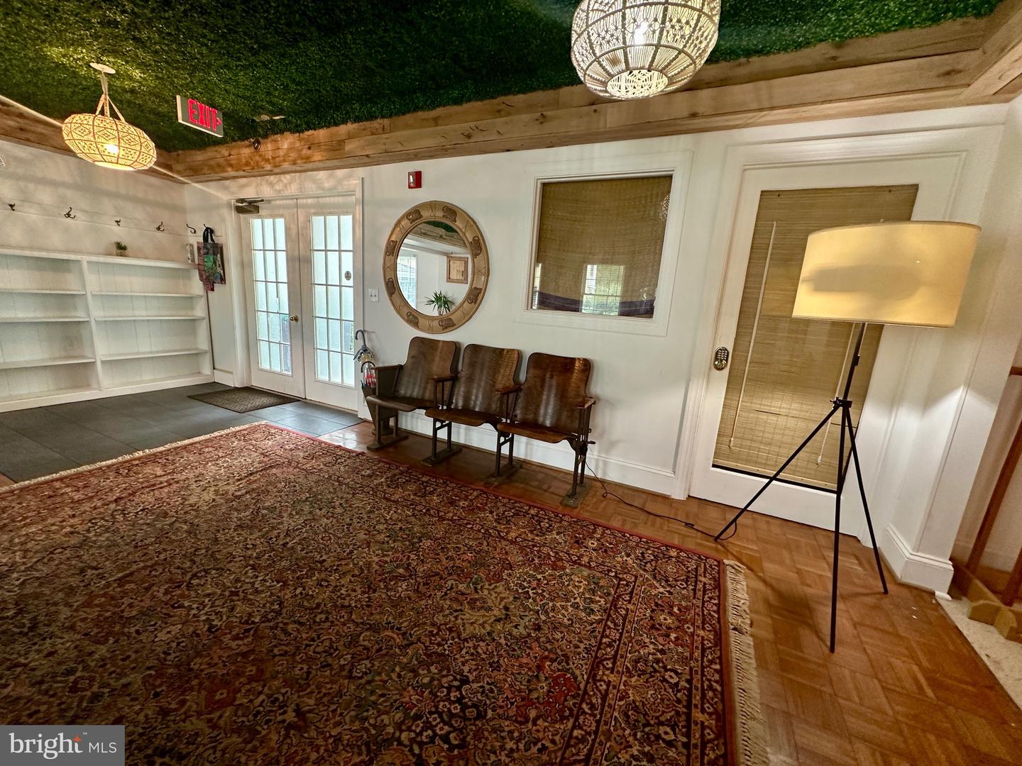 210 W MAIN ST, BERRYVILLE, Virginia 22611, 14 Bedrooms Bedrooms, ,6 BathroomsBathrooms,Residential,For sale,210 W MAIN ST,VACL2006488 MLS # VACL2006488