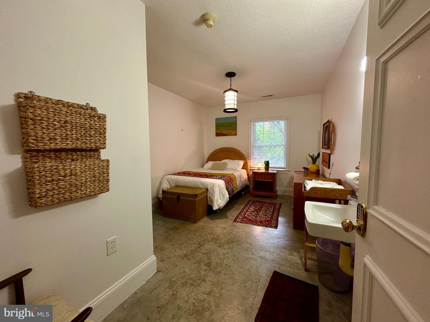 210 W MAIN ST, BERRYVILLE, Virginia 22611, 14 Bedrooms Bedrooms, ,6 BathroomsBathrooms,Residential,For sale,210 W MAIN ST,VACL2006488 MLS # VACL2006488