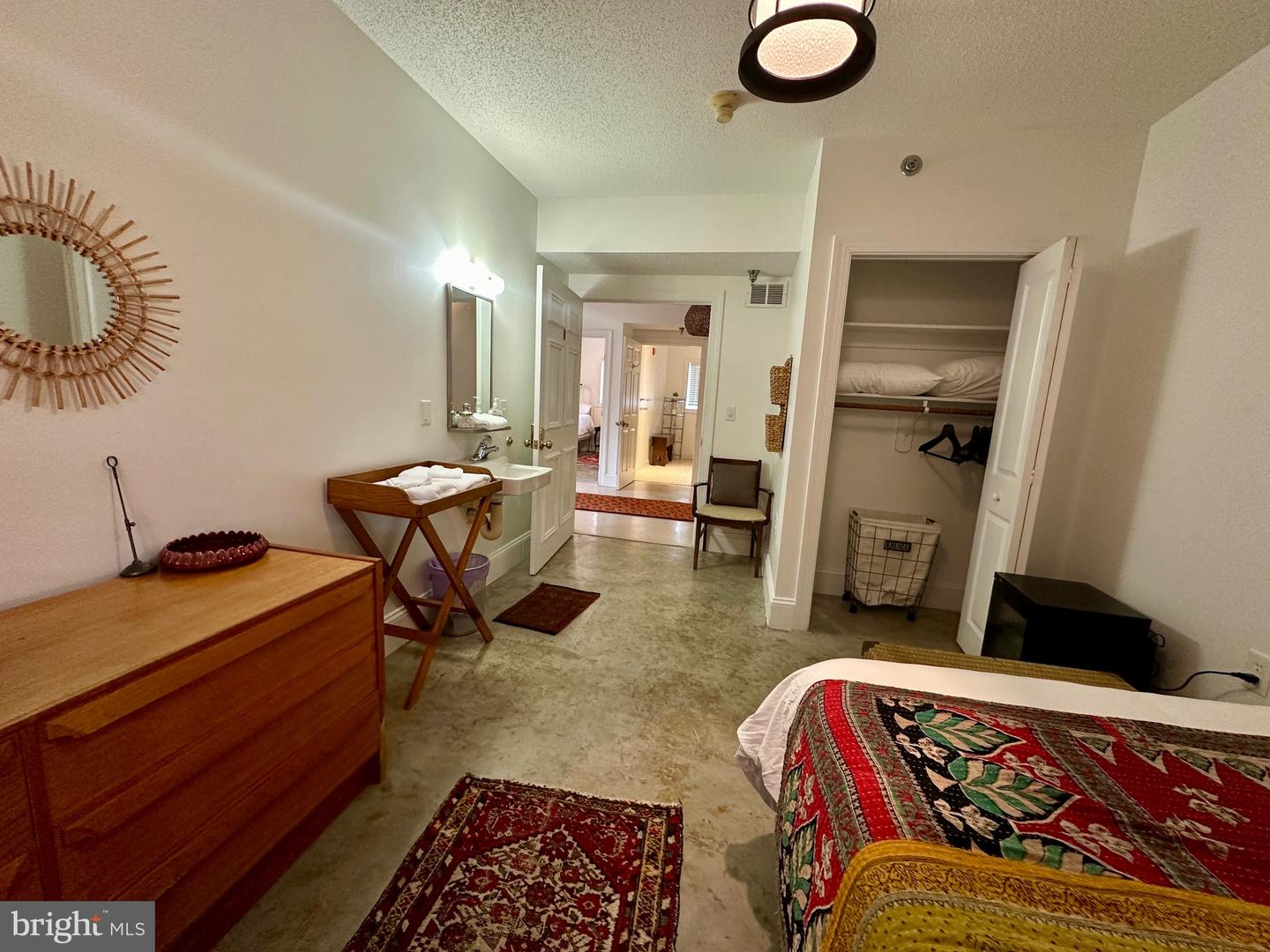 210 W MAIN ST, BERRYVILLE, Virginia 22611, 14 Bedrooms Bedrooms, ,6 BathroomsBathrooms,Residential,For sale,210 W MAIN ST,VACL2006488 MLS # VACL2006488