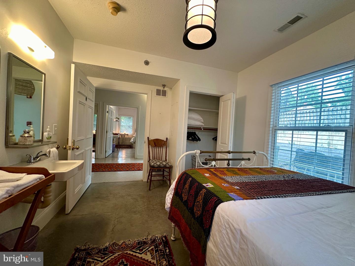 210 W MAIN ST, BERRYVILLE, Virginia 22611, 14 Bedrooms Bedrooms, ,6 BathroomsBathrooms,Residential,For sale,210 W MAIN ST,VACL2006488 MLS # VACL2006488