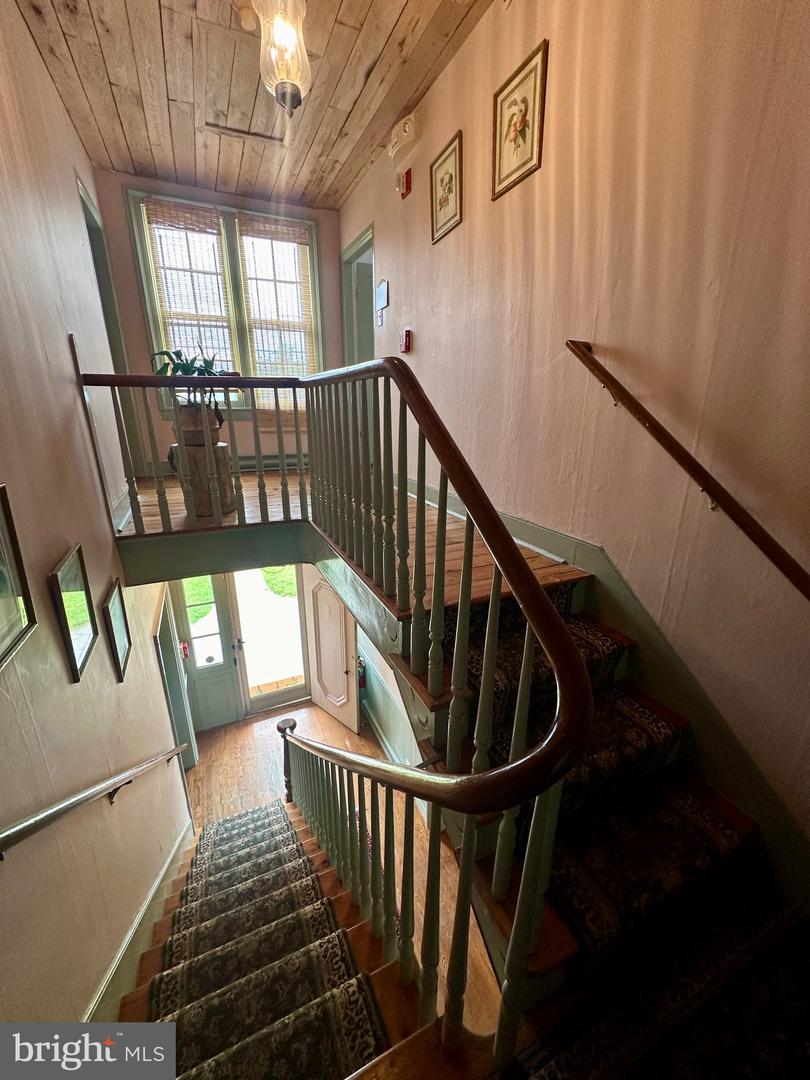 210 W MAIN ST, BERRYVILLE, Virginia 22611, 14 Bedrooms Bedrooms, ,6 BathroomsBathrooms,Residential,For sale,210 W MAIN ST,VACL2006488 MLS # VACL2006488