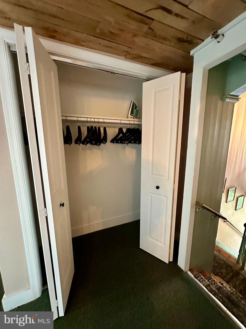 210 W MAIN ST, BERRYVILLE, Virginia 22611, 14 Bedrooms Bedrooms, ,6 BathroomsBathrooms,Residential,For sale,210 W MAIN ST,VACL2006488 MLS # VACL2006488