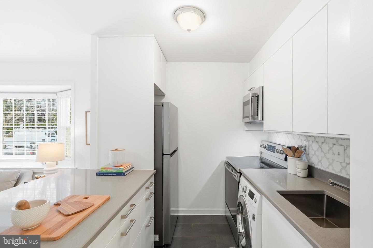 1833 BILTMORE ST NW #A, WASHINGTON, District Of Columbia 20009, 1 Bedroom Bedrooms, ,1 BathroomBathrooms,Residential,For sale,1833 BILTMORE ST NW #A,DCDC2244384 MLS # DCDC2244384