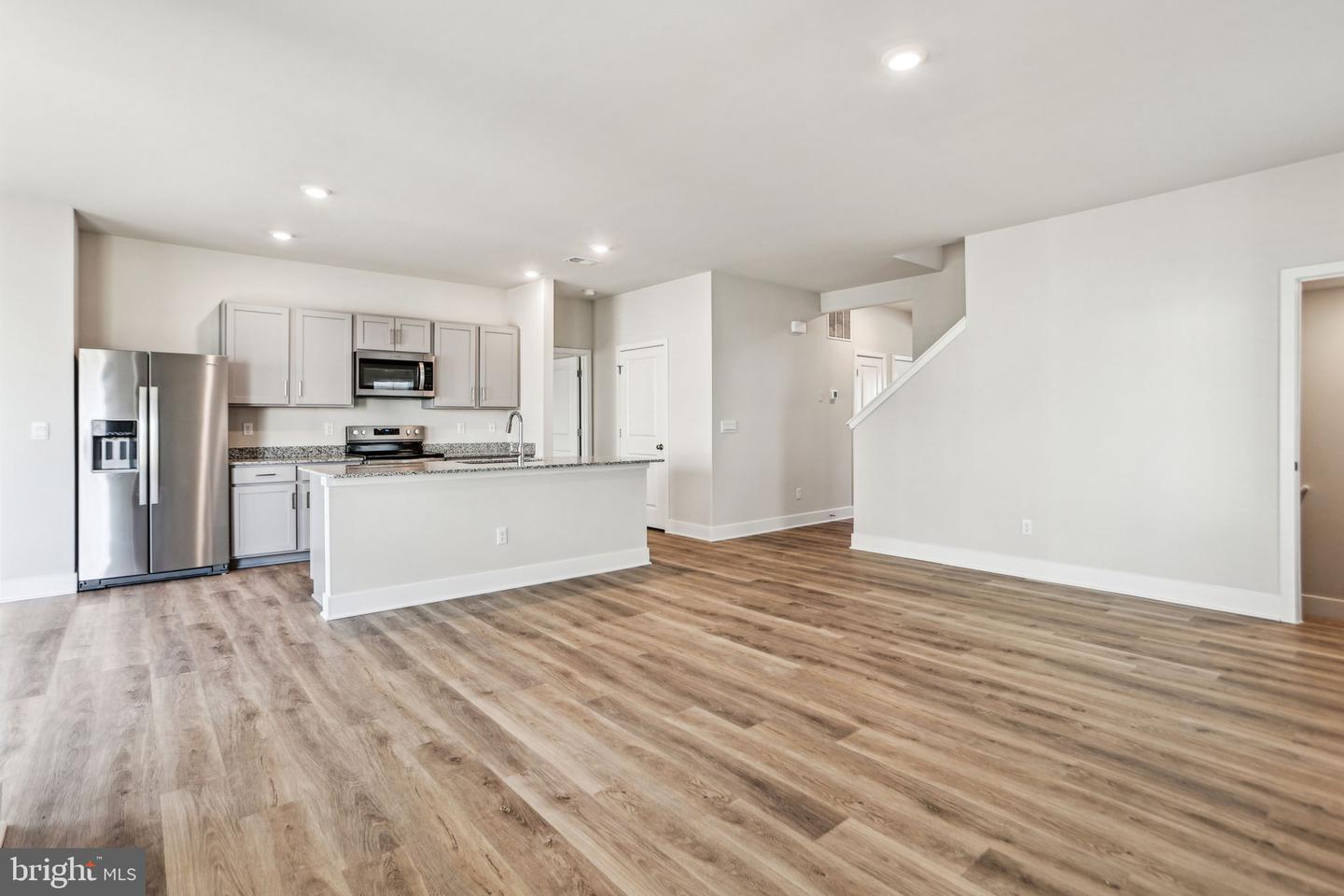 123 WAPPINGER TER, WINCHESTER, Virginia 22602, 6 Bedrooms Bedrooms, ,4 BathroomsBathrooms,Residential,For sale,123 WAPPINGER TER,VAFV2039382 MLS # VAFV2039382