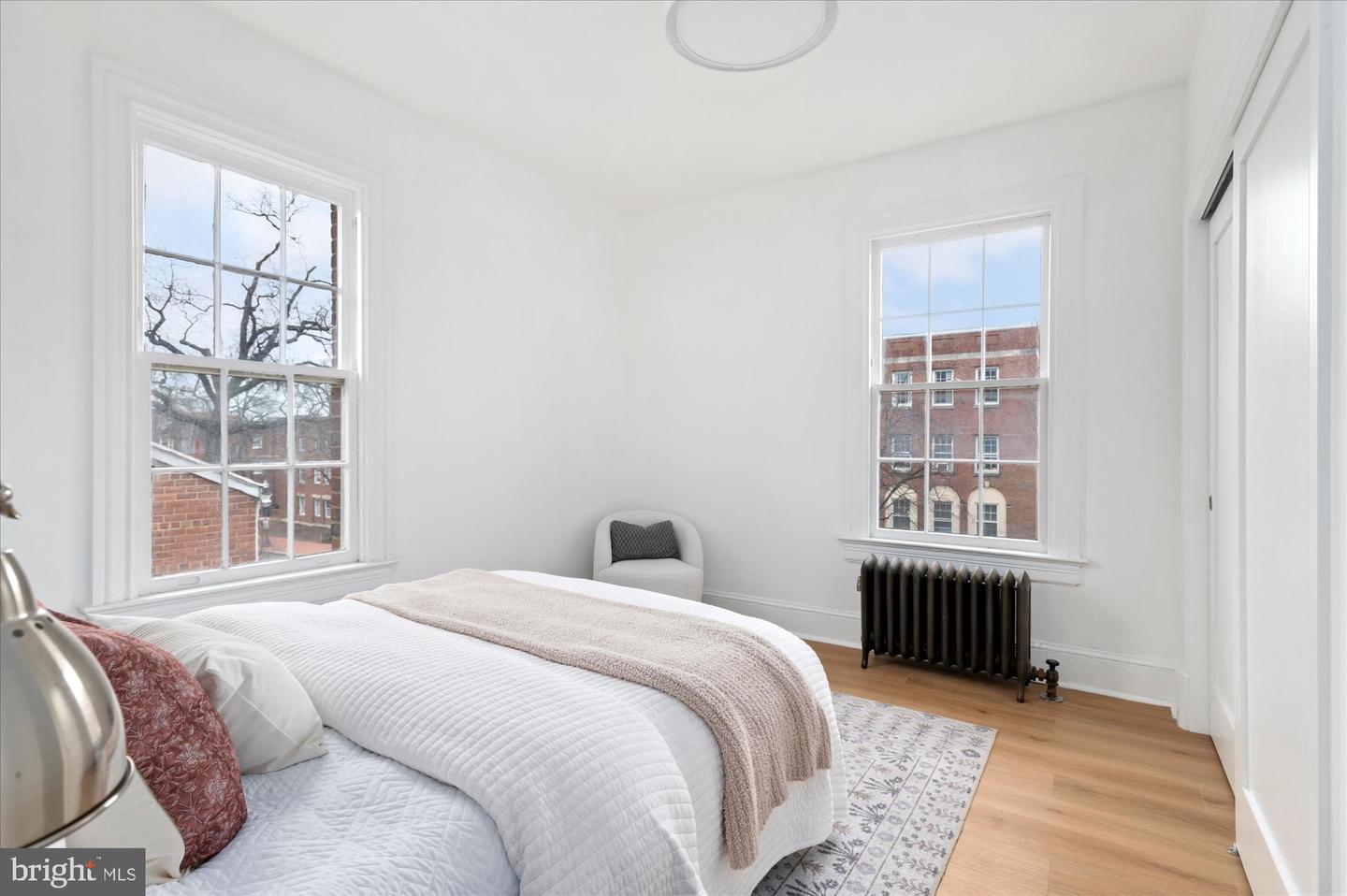 2527 Q ST NW #202, WASHINGTON, District Of Columbia 20007, 2 Bedrooms Bedrooms, ,1 BathroomBathrooms,Residential,For sale,2527 Q ST NW #202,DCDC2244442 MLS # DCDC2244442