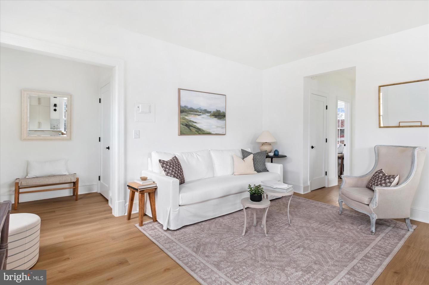 2527 Q ST NW #202, WASHINGTON, District Of Columbia 20007, 2 Bedrooms Bedrooms, ,1 BathroomBathrooms,Residential,For sale,2527 Q ST NW #202,DCDC2244442 MLS # DCDC2244442