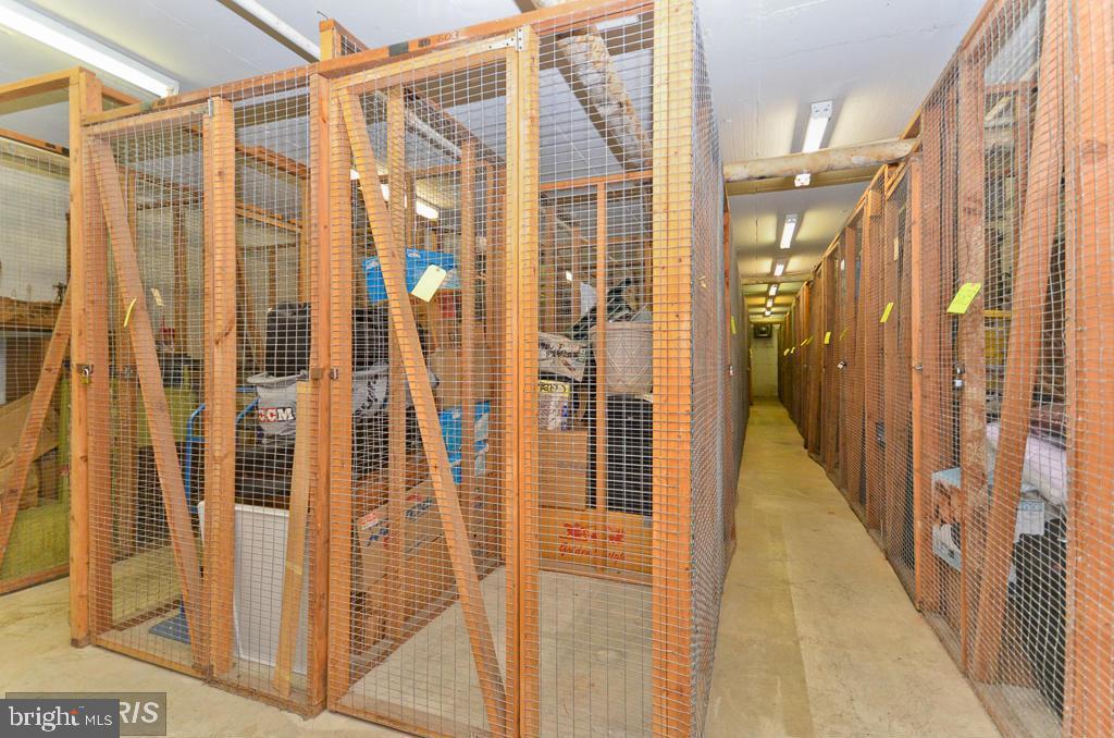 2311 PIMMIT DR #808, FALLS CHURCH, Virginia 22043, 2 Bedrooms Bedrooms, ,2 BathroomsBathrooms,Residential,For sale,2311 PIMMIT DR #808,VAFX2288794 MLS # VAFX2288794