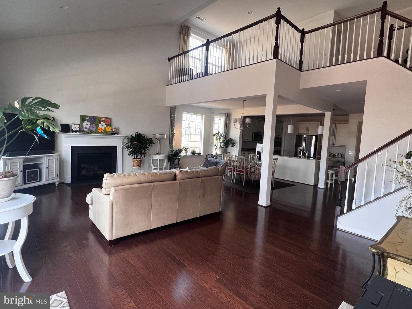 19 CAPRI CT, STAFFORD, Virginia 22554, 4 Bedrooms Bedrooms, 8 Rooms Rooms,3 BathroomsBathrooms,Residential,For sale,19 CAPRI CT,VAST2045758 MLS # VAST2045758