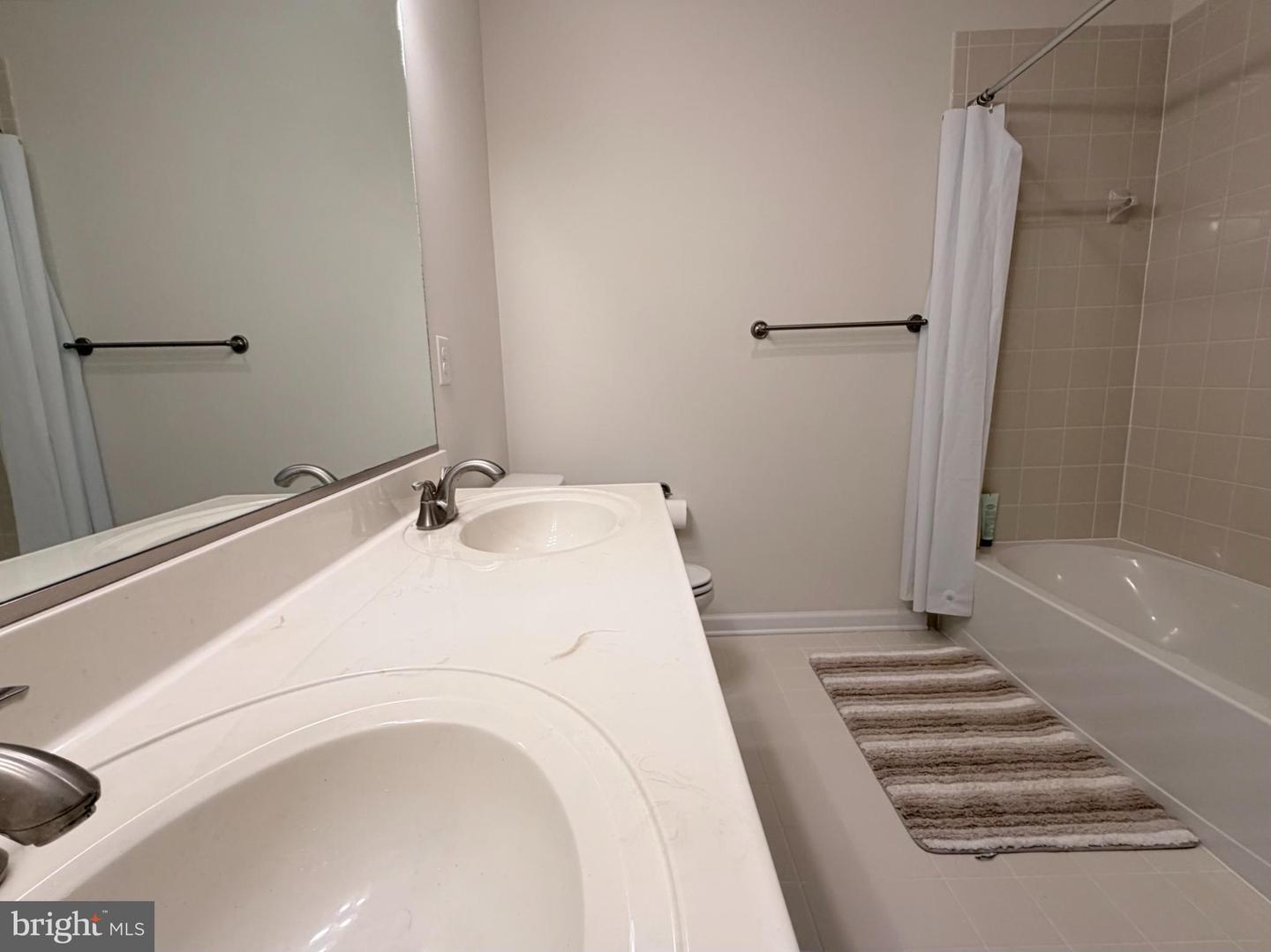 19 CAPRI CT, STAFFORD, Virginia 22554, 4 Bedrooms Bedrooms, 8 Rooms Rooms,3 BathroomsBathrooms,Residential,For sale,19 CAPRI CT,VAST2045758 MLS # VAST2045758