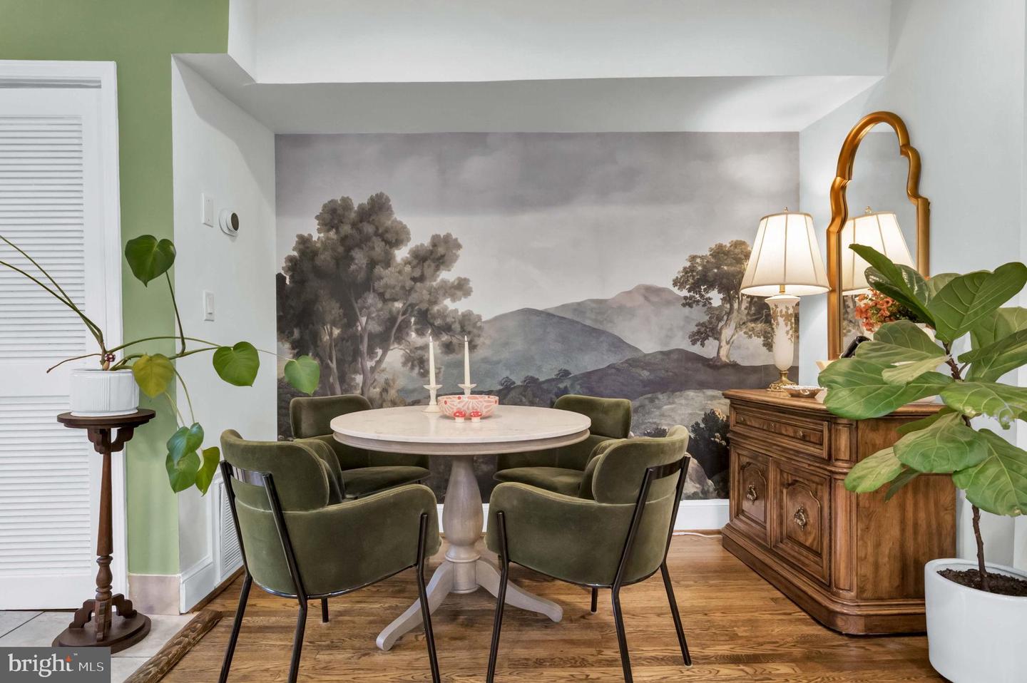 1526 GALES ST NE, WASHINGTON, District Of Columbia 20002, 2 Bedrooms Bedrooms, 4 Rooms Rooms,1 BathroomBathrooms,Residential,For sale,1526 GALES ST NE,DCDC2244444 MLS # DCDC2244444