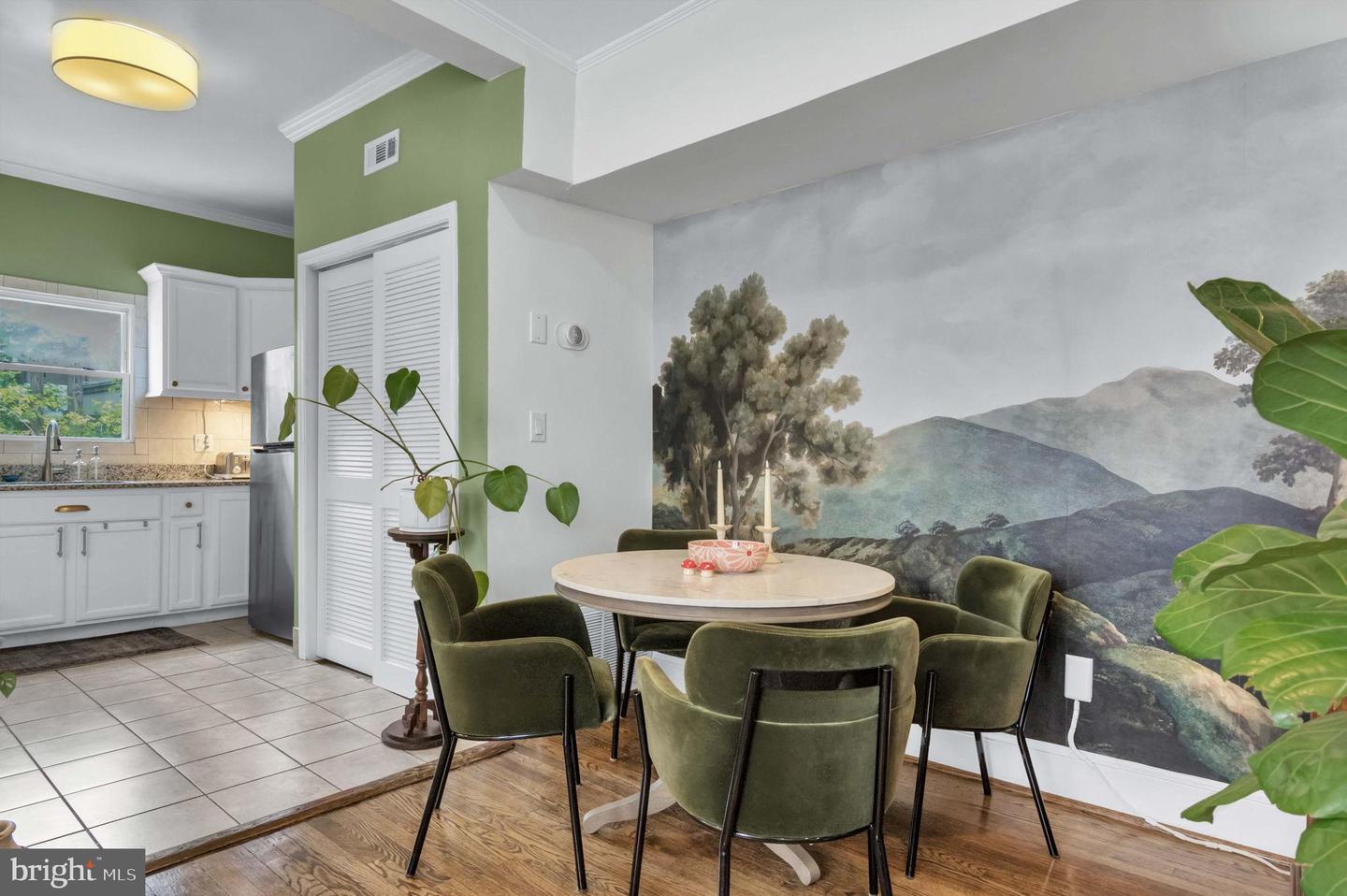 1526 GALES ST NE, WASHINGTON, District Of Columbia 20002, 2 Bedrooms Bedrooms, 4 Rooms Rooms,1 BathroomBathrooms,Residential,For sale,1526 GALES ST NE,DCDC2244444 MLS # DCDC2244444