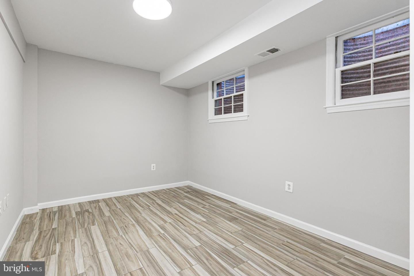 1427 ADMIRAL DR, WOODBRIDGE, Virginia 22192, 4 Bedrooms Bedrooms, ,3 BathroomsBathrooms,Residential,For sale,1427 ADMIRAL DR,VAPW2111816 MLS # VAPW2111816