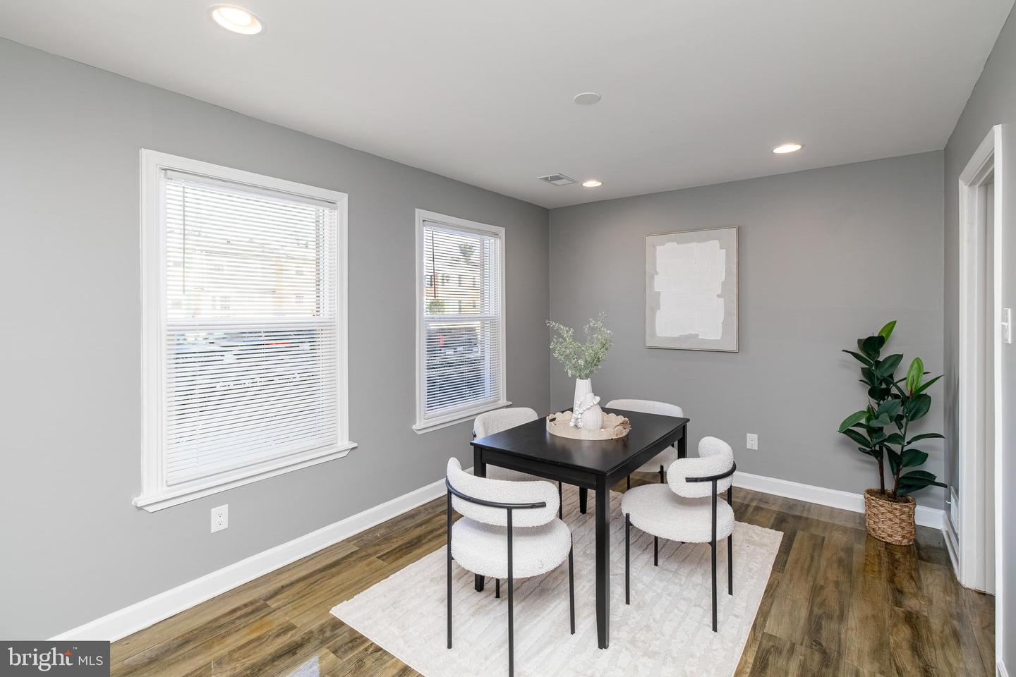 14758 TAMARACK PL, WOODBRIDGE, Virginia 22191, 3 Bedrooms Bedrooms, ,2 BathroomsBathrooms,Residential,For sale,14758 TAMARACK PL,VAPW2111822 MLS # VAPW2111822