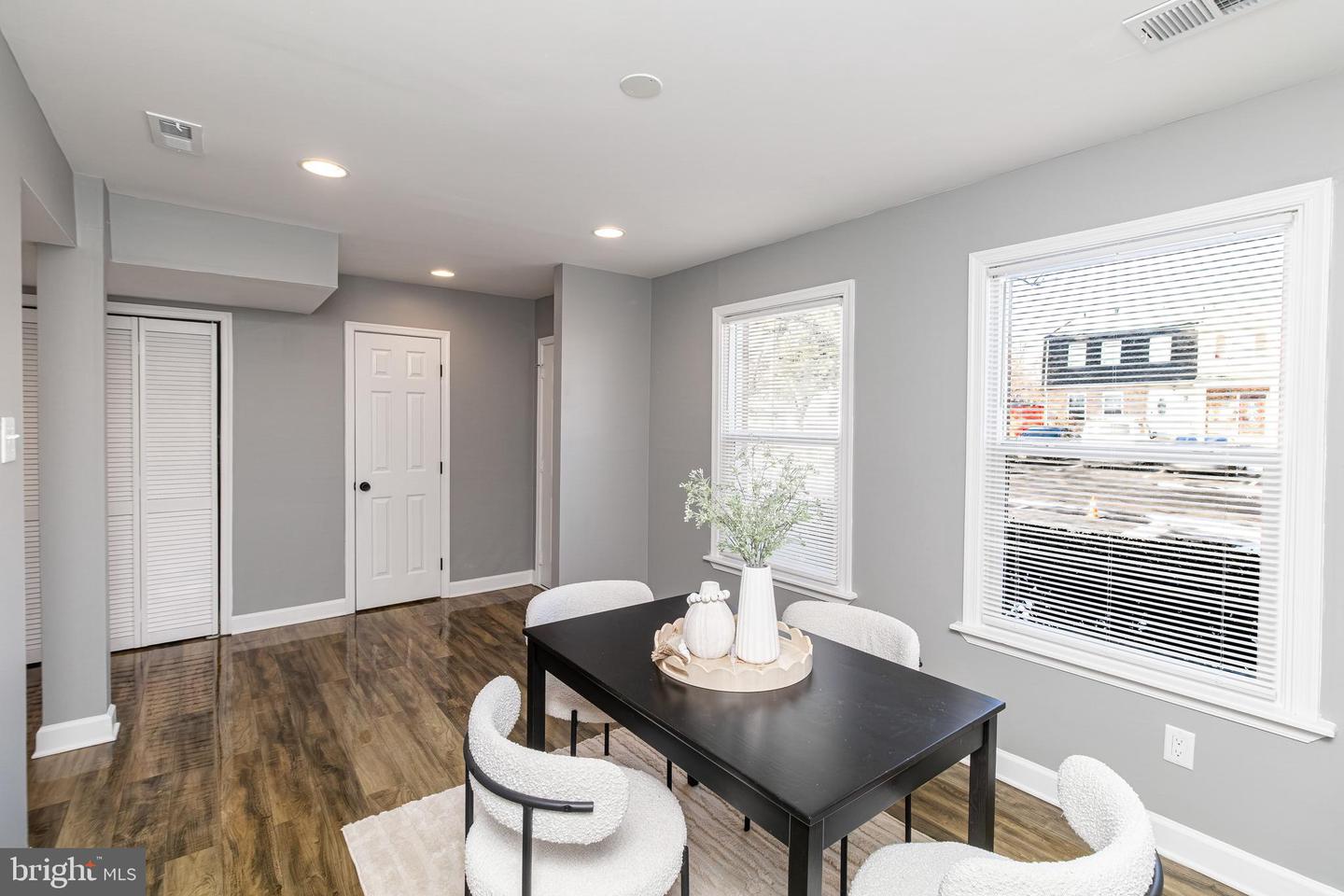 14758 TAMARACK PL, WOODBRIDGE, Virginia 22191, 3 Bedrooms Bedrooms, ,2 BathroomsBathrooms,Residential,For sale,14758 TAMARACK PL,VAPW2111822 MLS # VAPW2111822