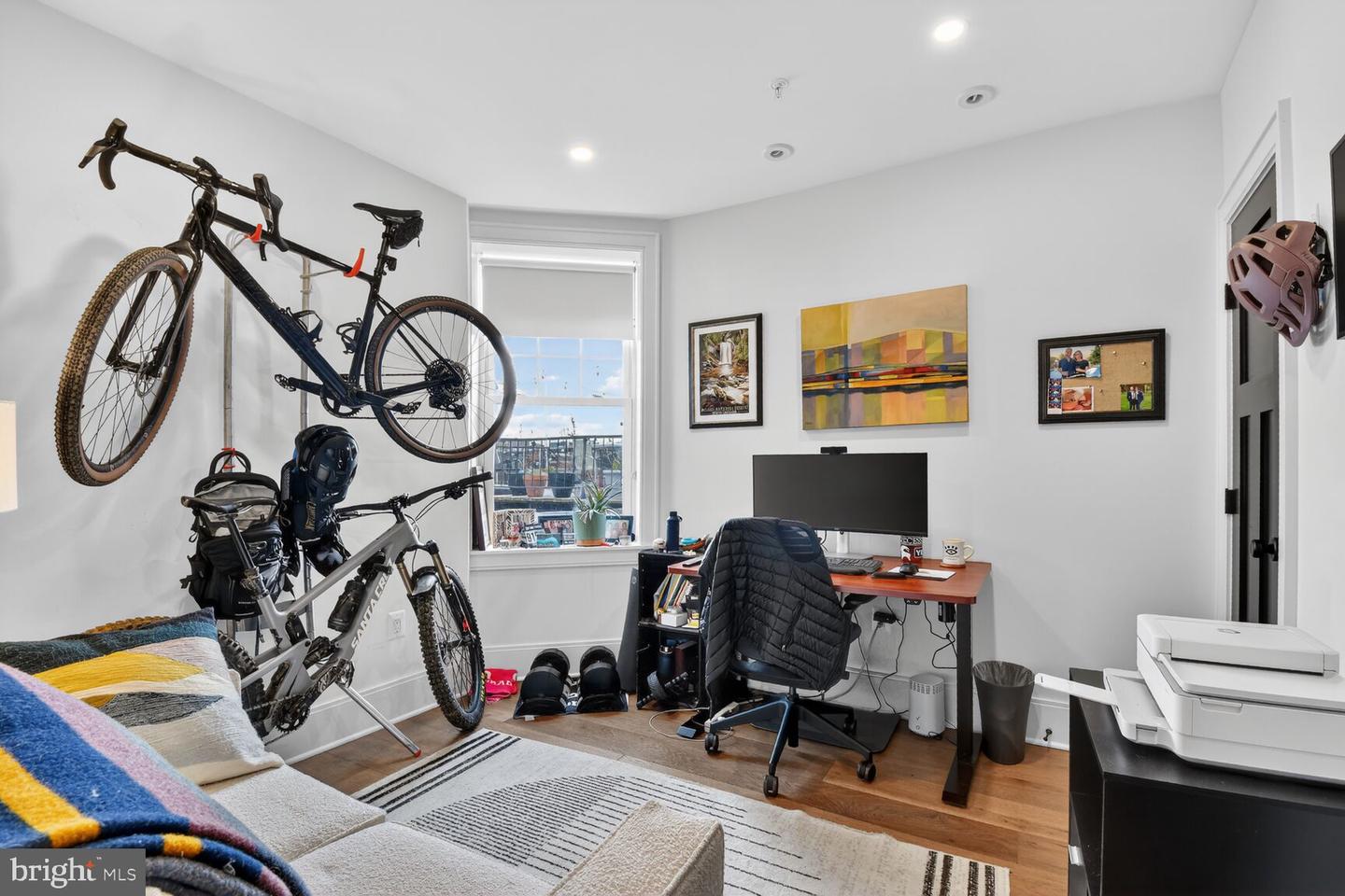 3317 16TH ST NW #4, WASHINGTON, District Of Columbia 20010, 2 Bedrooms Bedrooms, ,2 BathroomsBathrooms,Residential,For sale,3317 16TH ST NW #4,DCDC2244526 MLS # DCDC2244526