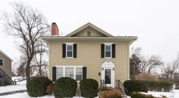 528 LOCUST AVE, WAYNESBORO, Virginia 22980, 4 Bedrooms Bedrooms, ,2 BathroomsBathrooms,Residential,528 LOCUST AVE,673033 MLS # 673033