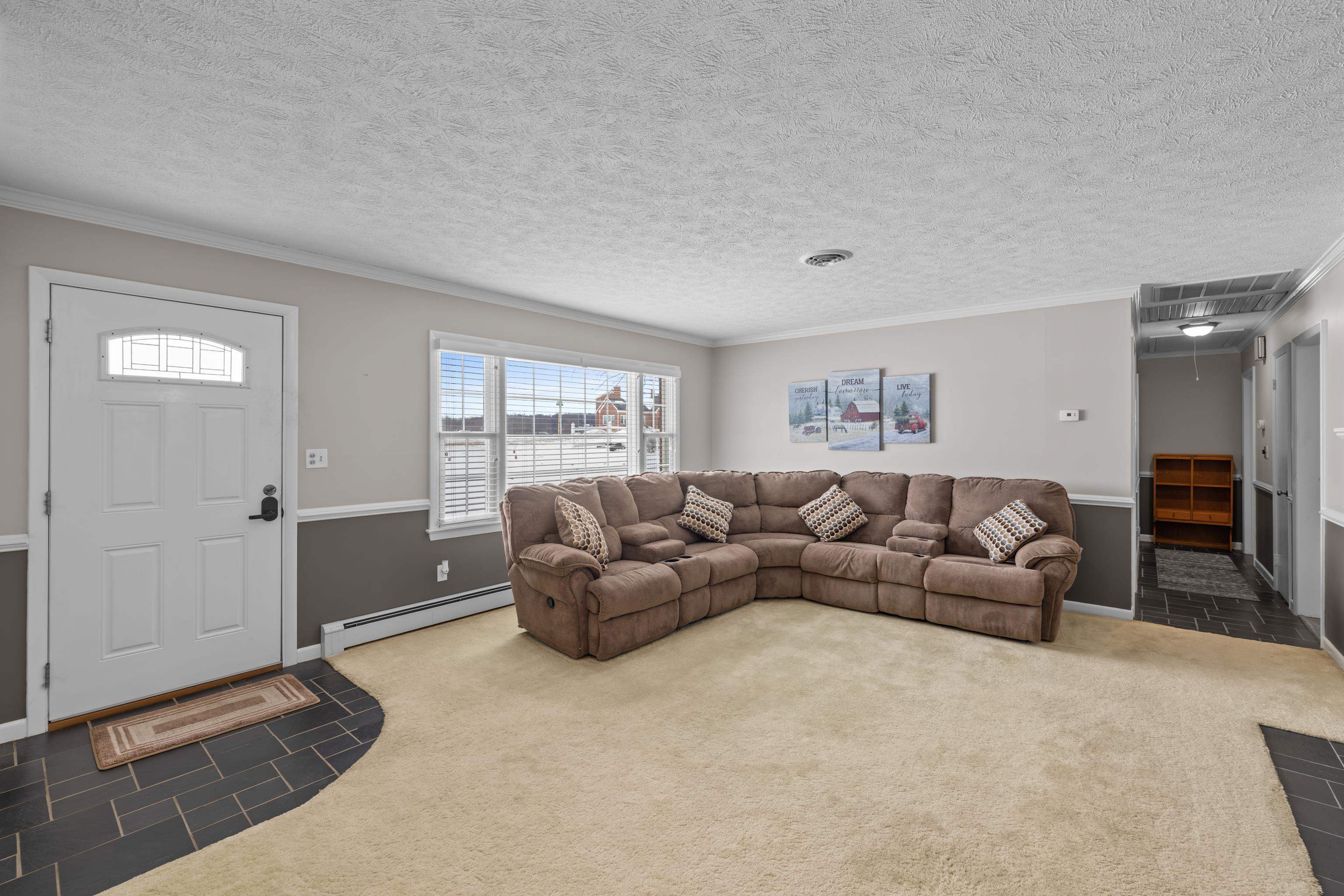 1034 LADD RD, WAYNESBORO, Virginia 22980, 3 Bedrooms Bedrooms, ,1 BathroomBathrooms,Residential,1034 LADD RD,673042 MLS # 673042