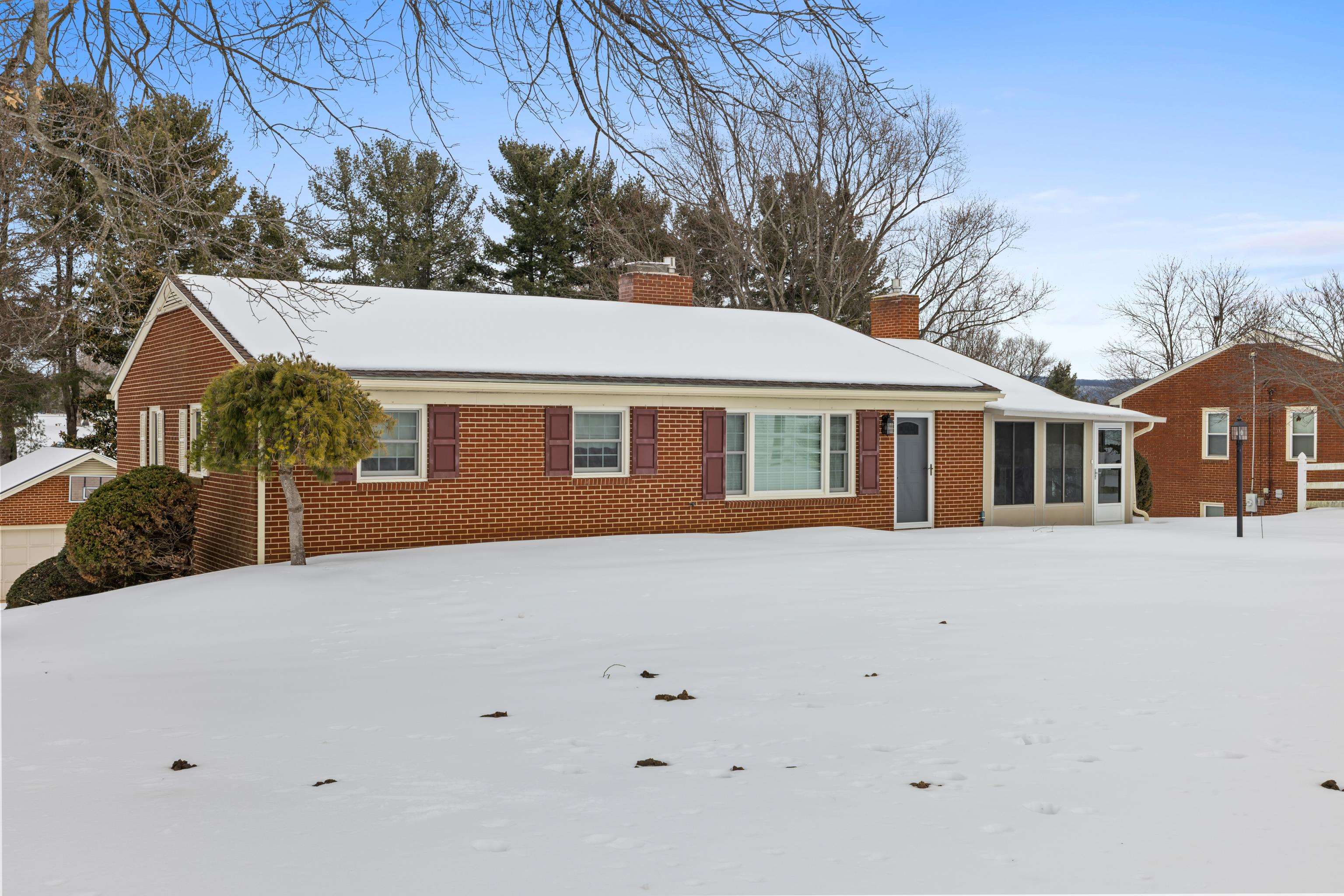 1034 LADD RD, WAYNESBORO, Virginia 22980, 3 Bedrooms Bedrooms, ,1 BathroomBathrooms,Residential,1034 LADD RD,673042 MLS # 673042