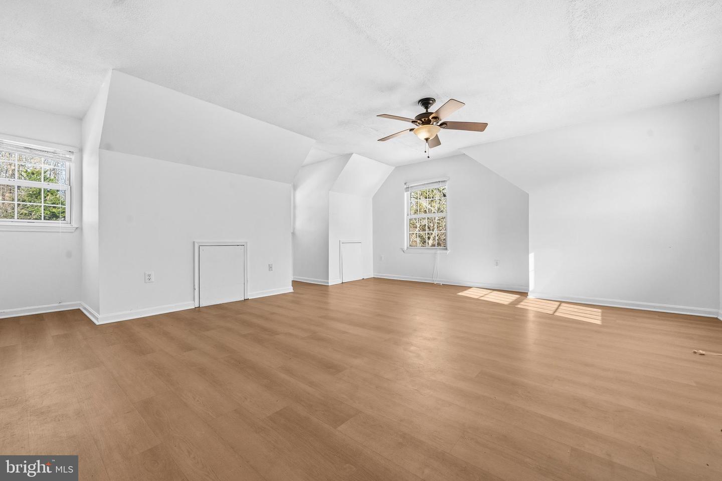 5557 REAGON CT, WOODBRIDGE, Virginia 22193, 4 Bedrooms Bedrooms, ,3 BathroomsBathrooms,Residential,For sale,5557 REAGON CT,VAPW2109844 MLS # VAPW2109844