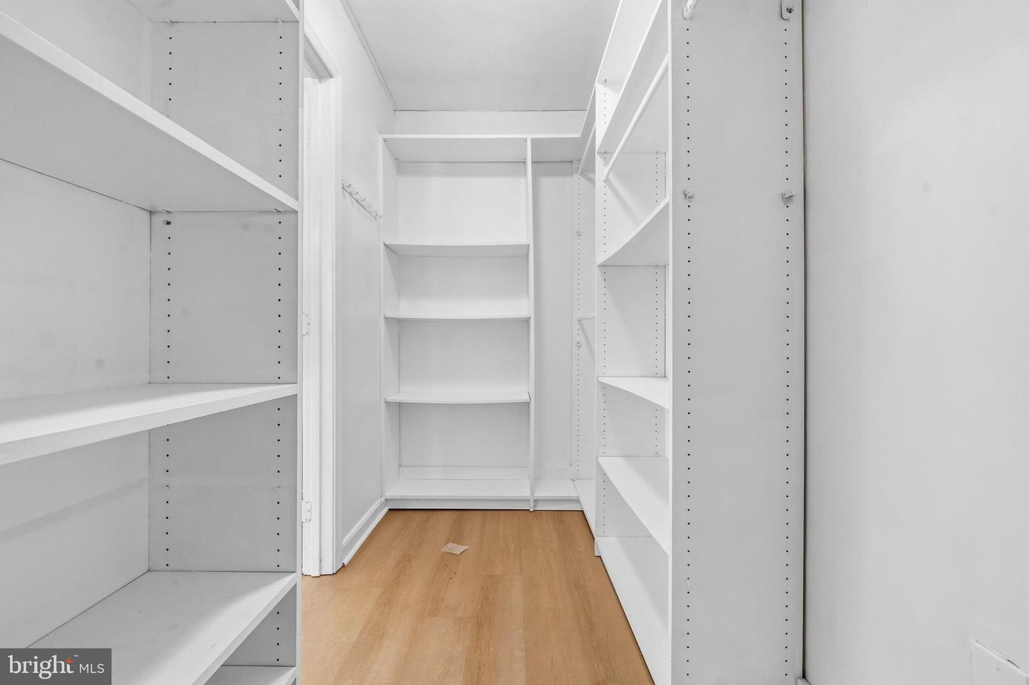 5557 REAGON CT, WOODBRIDGE, Virginia 22193, 4 Bedrooms Bedrooms, ,3 BathroomsBathrooms,Residential,For sale,5557 REAGON CT,VAPW2109844 MLS # VAPW2109844