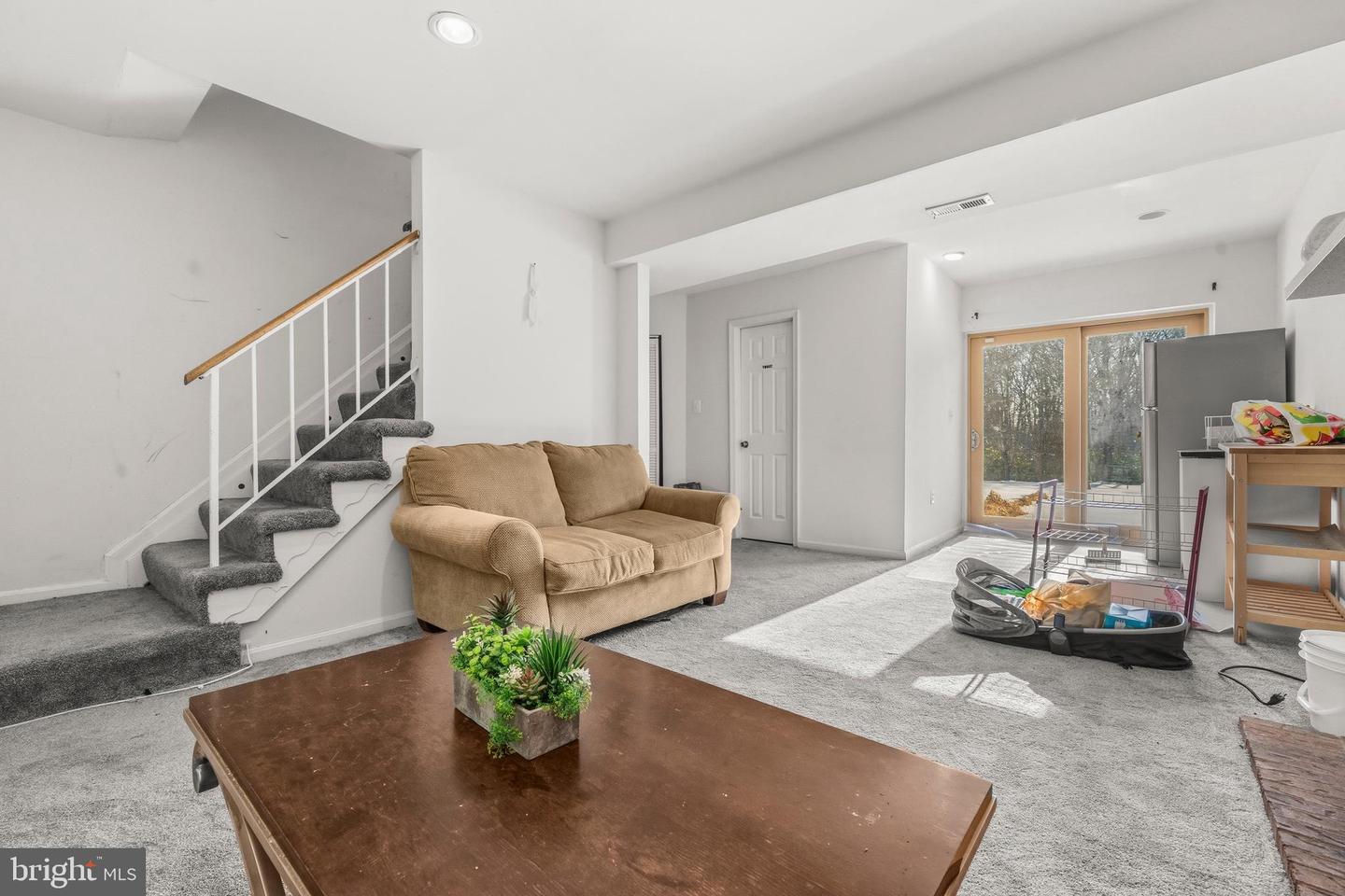 5557 REAGON CT, WOODBRIDGE, Virginia 22193, 4 Bedrooms Bedrooms, ,3 BathroomsBathrooms,Residential,For sale,5557 REAGON CT,VAPW2109844 MLS # VAPW2109844