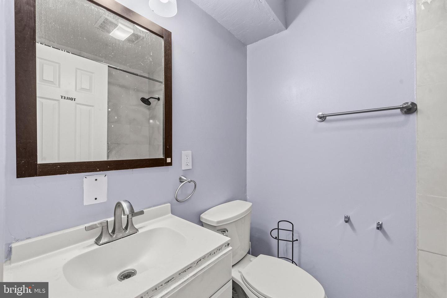 5557 REAGON CT, WOODBRIDGE, Virginia 22193, 4 Bedrooms Bedrooms, ,3 BathroomsBathrooms,Residential,For sale,5557 REAGON CT,VAPW2109844 MLS # VAPW2109844