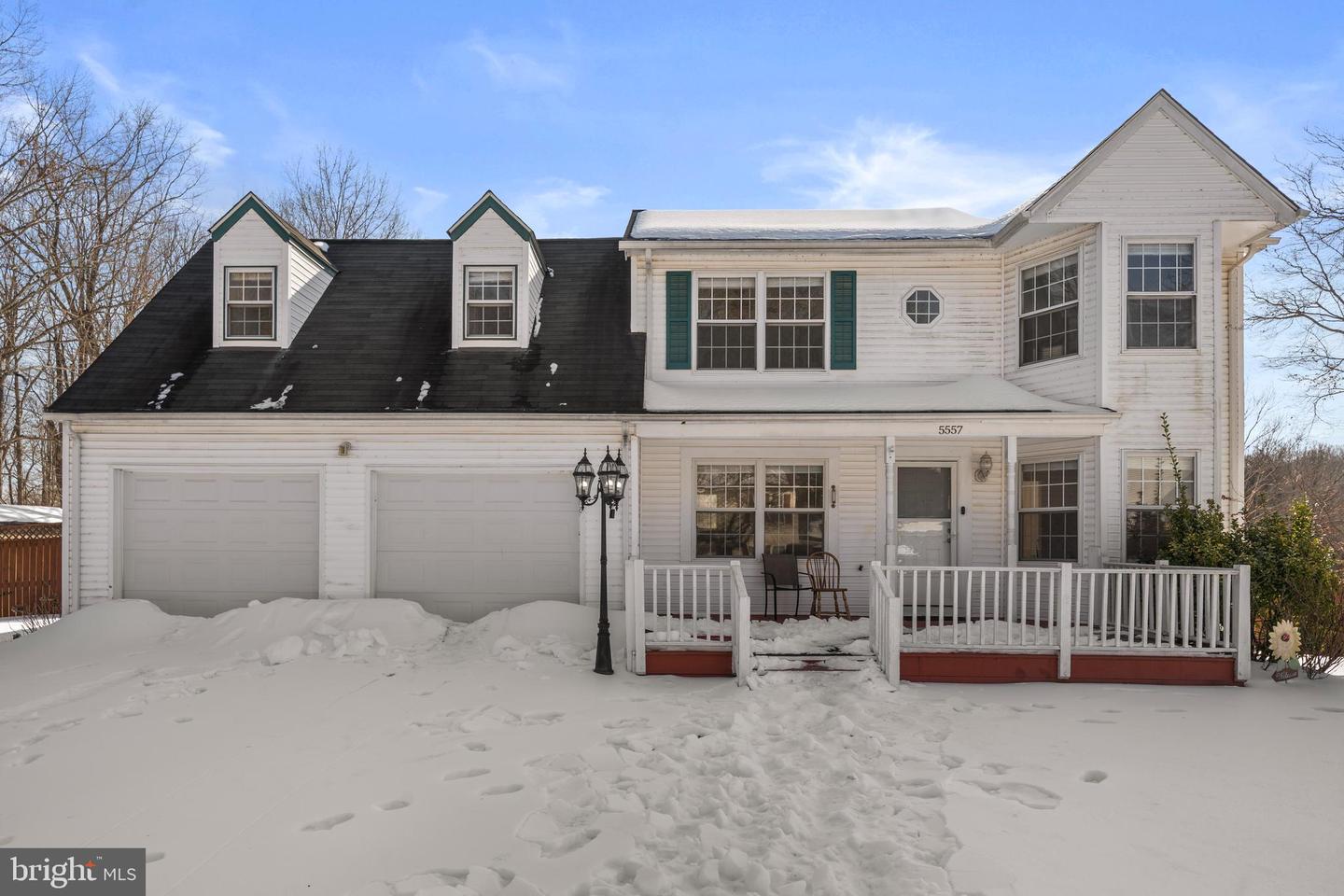 5557 REAGON CT, WOODBRIDGE, Virginia 22193, 4 Bedrooms Bedrooms, ,3 BathroomsBathrooms,Residential,For sale,5557 REAGON CT,VAPW2109844 MLS # VAPW2109844