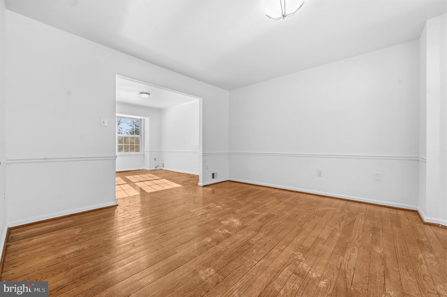 5557 REAGON CT, WOODBRIDGE, Virginia 22193, 4 Bedrooms Bedrooms, ,3 BathroomsBathrooms,Residential,For sale,5557 REAGON CT,VAPW2109844 MLS # VAPW2109844