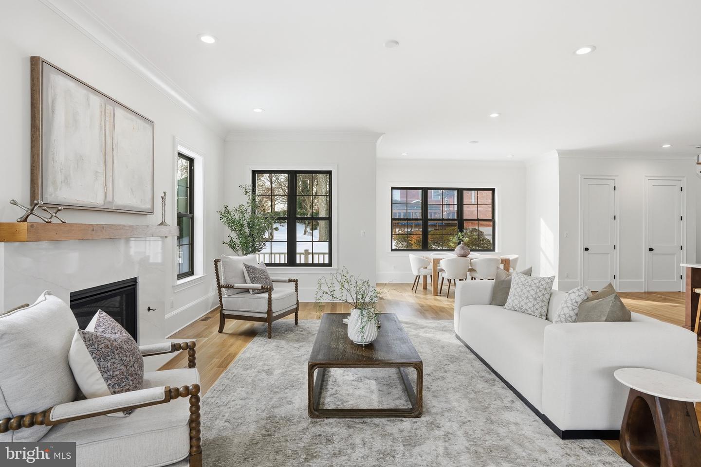 6512 WILLIAMSBURG BLVD, ARLINGTON, Virginia 22213, 6 Bedrooms Bedrooms, ,5 BathroomsBathrooms,Residential,For sale,6512 WILLIAMSBURG BLVD,VAAR2067378 MLS # VAAR2067378