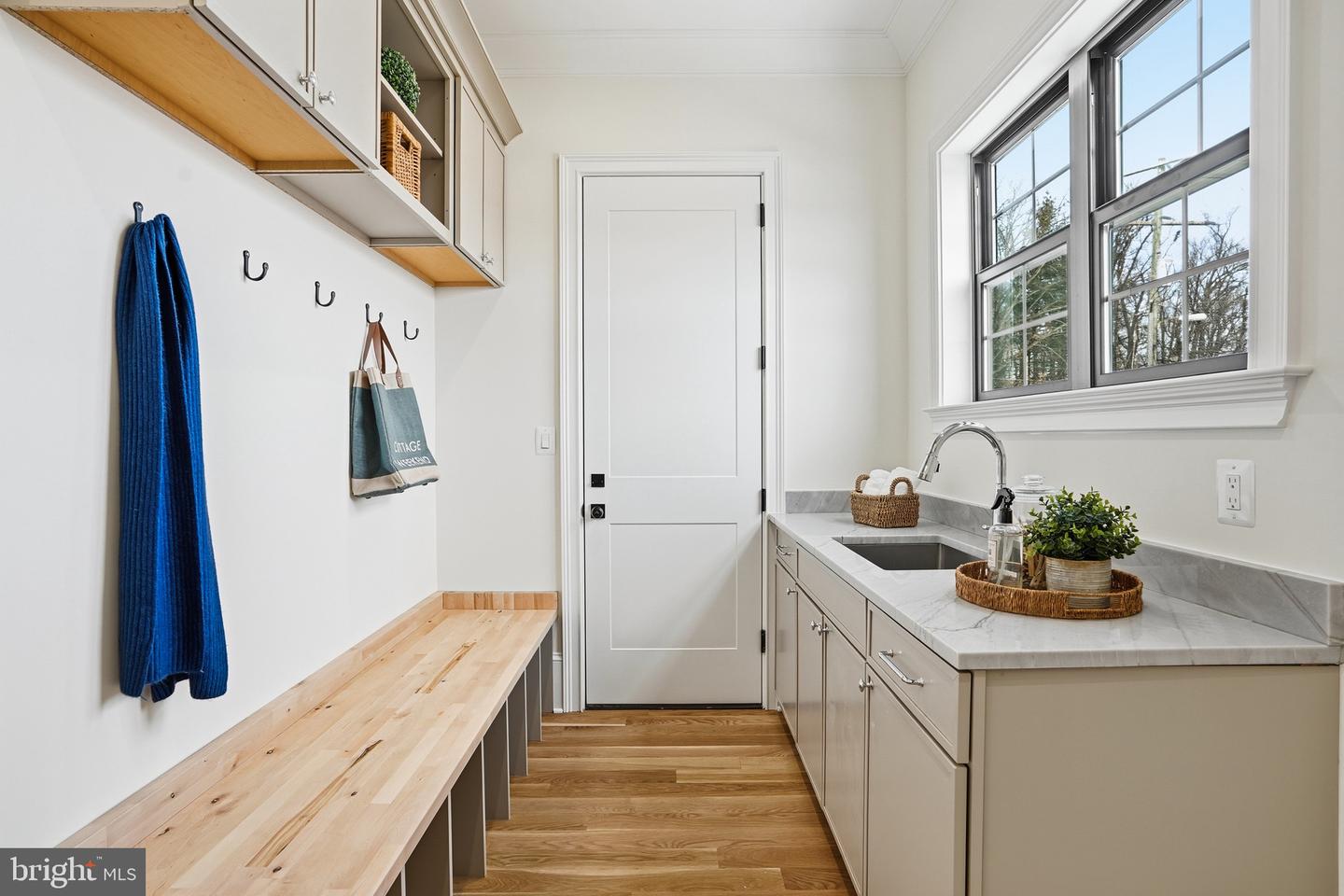 6512 WILLIAMSBURG BLVD, ARLINGTON, Virginia 22213, 6 Bedrooms Bedrooms, ,5 BathroomsBathrooms,Residential,For sale,6512 WILLIAMSBURG BLVD,VAAR2067378 MLS # VAAR2067378