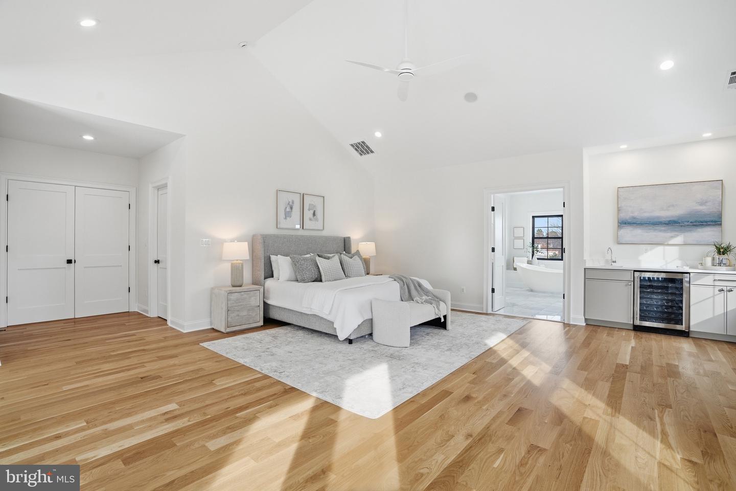 6512 WILLIAMSBURG BLVD, ARLINGTON, Virginia 22213, 6 Bedrooms Bedrooms, ,5 BathroomsBathrooms,Residential,For sale,6512 WILLIAMSBURG BLVD,VAAR2067378 MLS # VAAR2067378