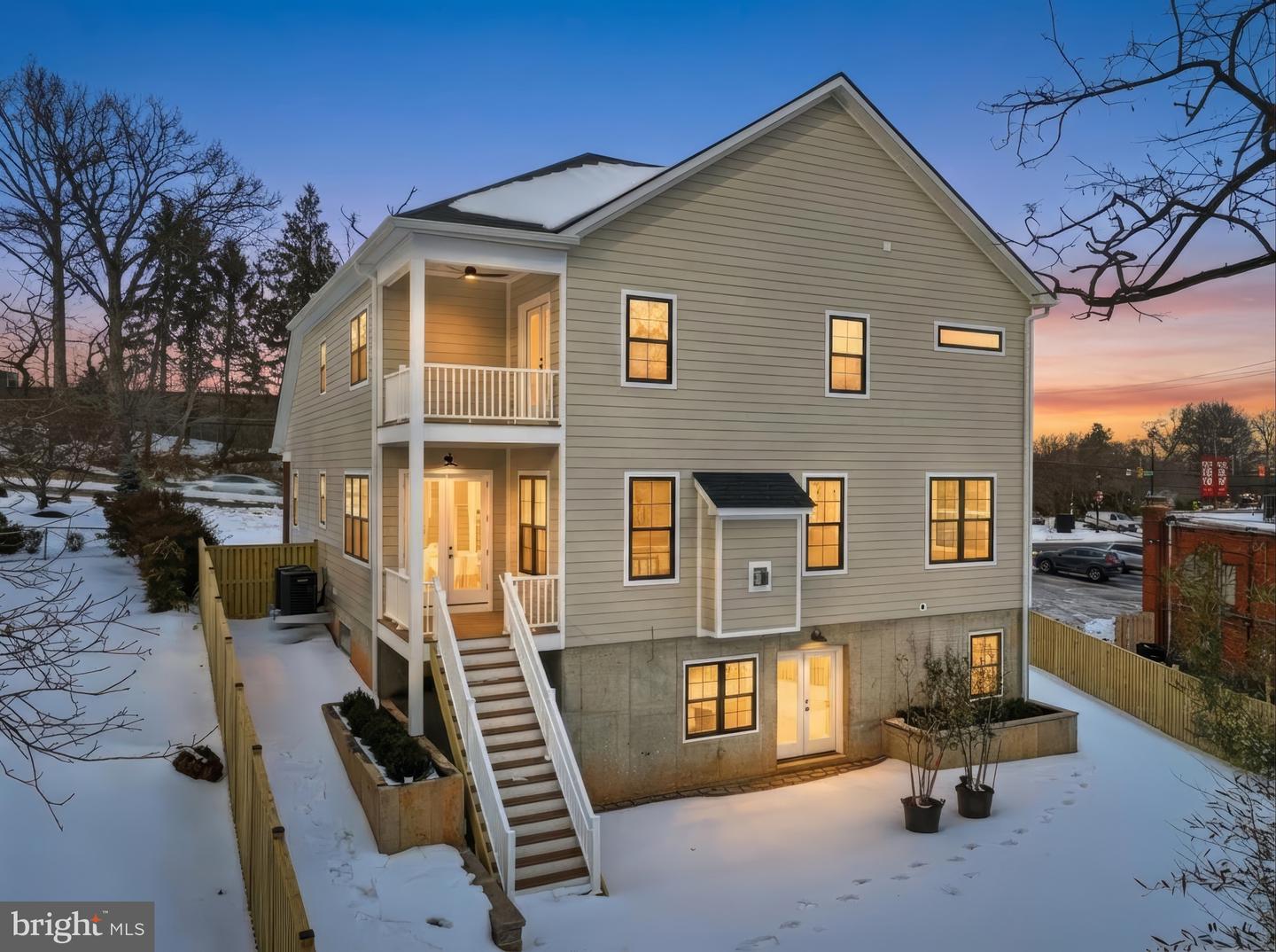 6512 WILLIAMSBURG BLVD, ARLINGTON, Virginia 22213, 6 Bedrooms Bedrooms, ,5 BathroomsBathrooms,Residential,For sale,6512 WILLIAMSBURG BLVD,VAAR2067378 MLS # VAAR2067378