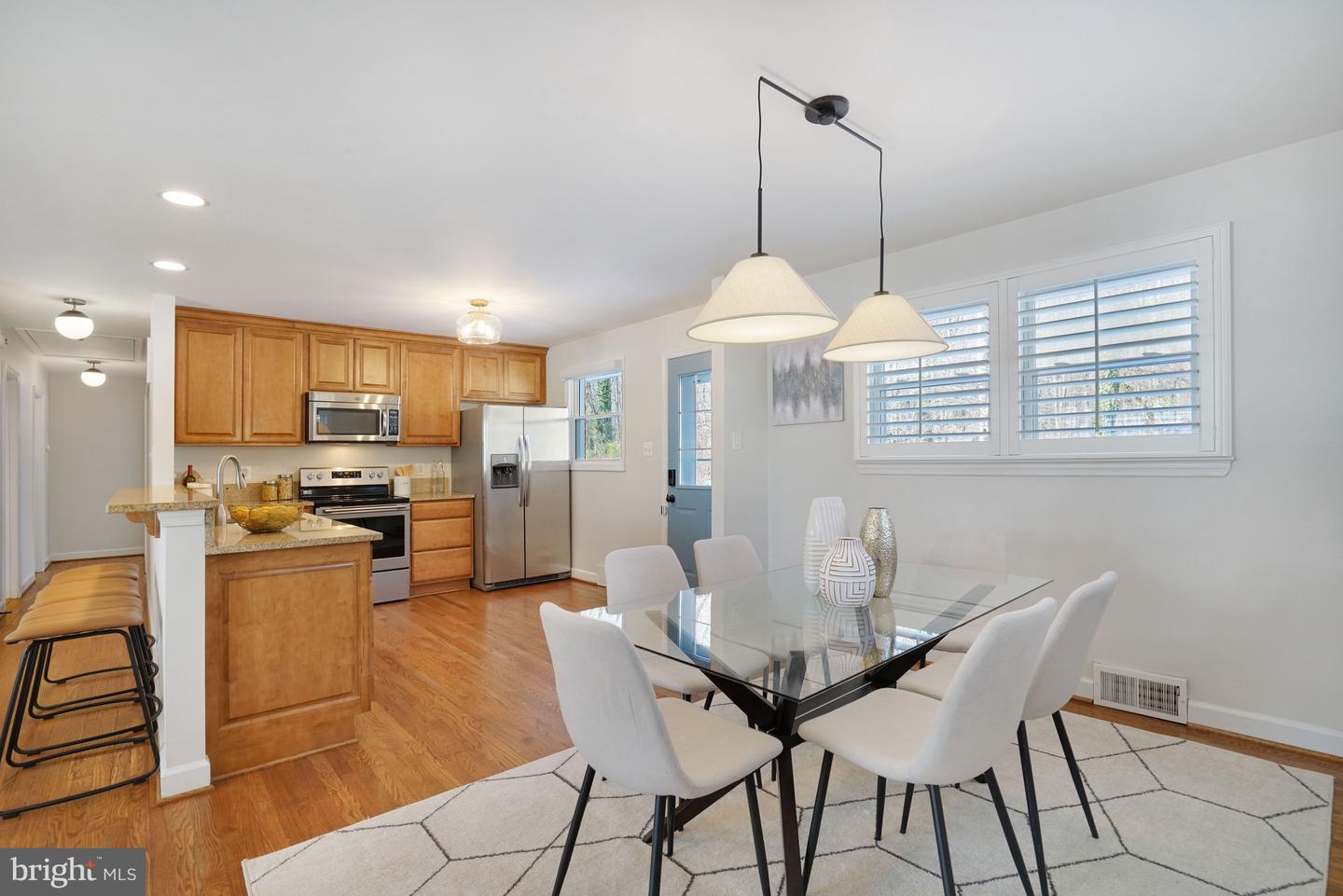 6726 BOSTWICK DR, SPRINGFIELD, Virginia 22151, 4 Bedrooms Bedrooms, ,2 BathroomsBathrooms,Residential,For sale,6726 BOSTWICK DR,VAFX2284776 MLS # VAFX2284776