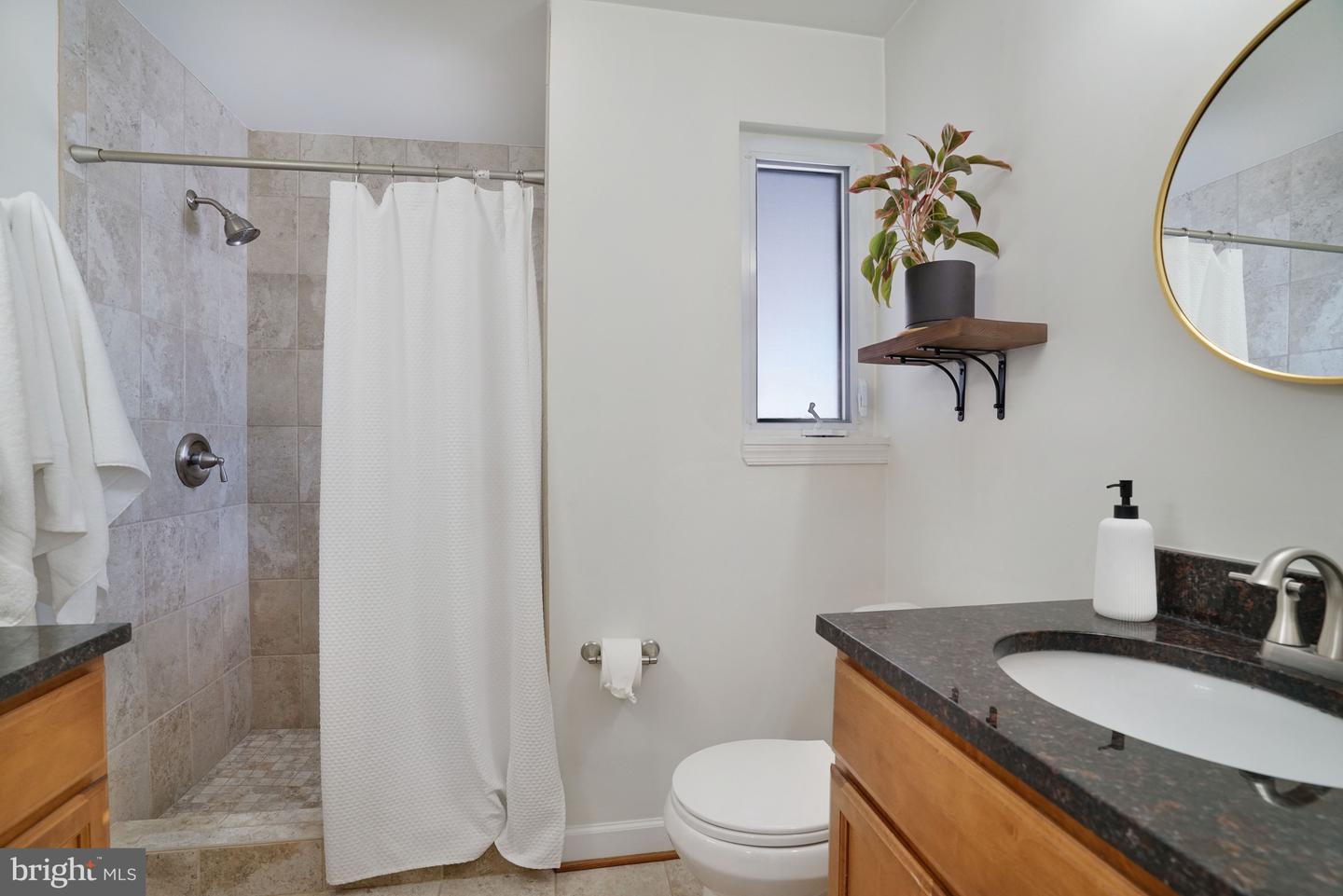 6726 BOSTWICK DR, SPRINGFIELD, Virginia 22151, 4 Bedrooms Bedrooms, ,2 BathroomsBathrooms,Residential,For sale,6726 BOSTWICK DR,VAFX2284776 MLS # VAFX2284776