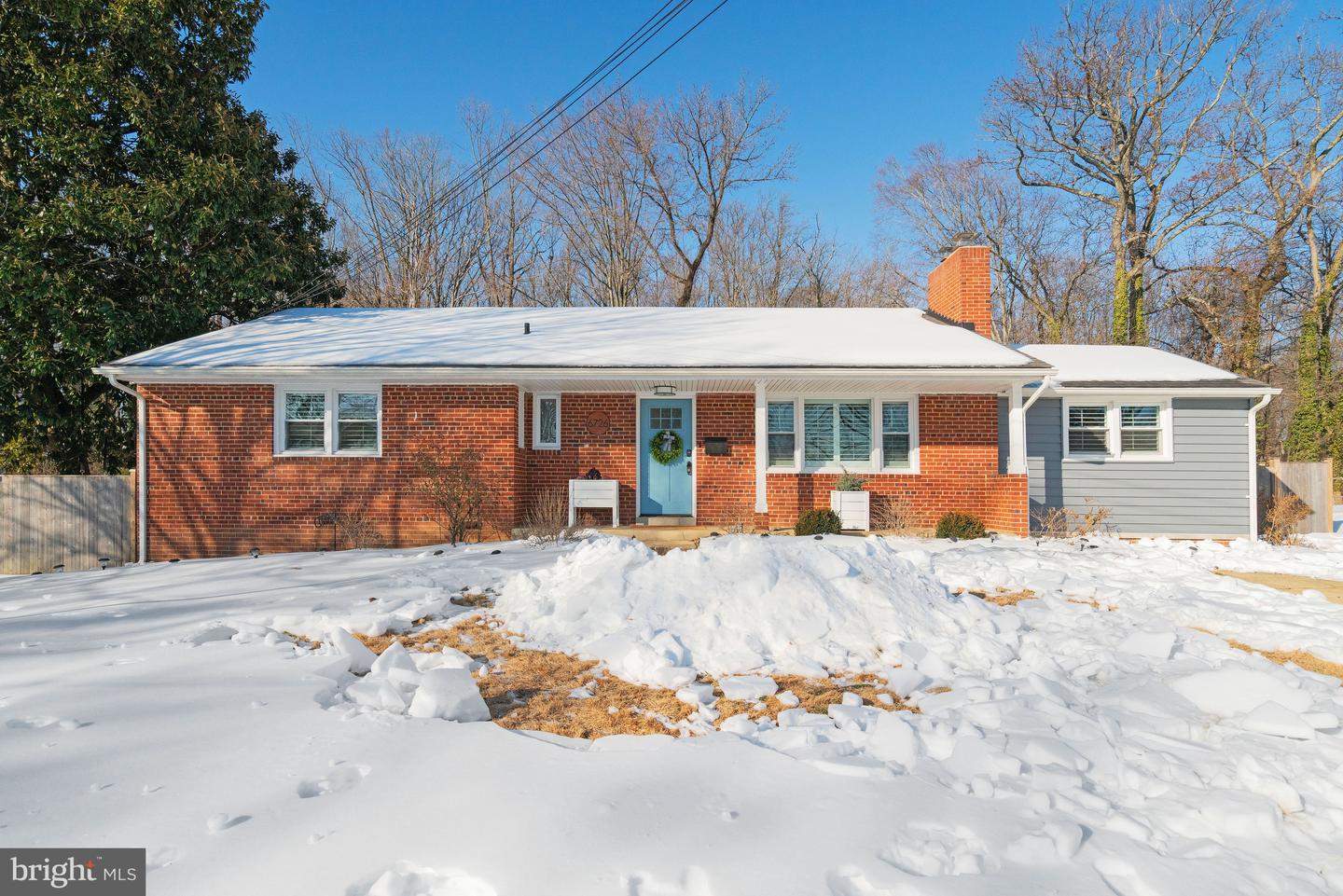 6726 BOSTWICK DR, SPRINGFIELD, Virginia 22151, 4 Bedrooms Bedrooms, ,2 BathroomsBathrooms,Residential,For sale,6726 BOSTWICK DR,VAFX2284776 MLS # VAFX2284776