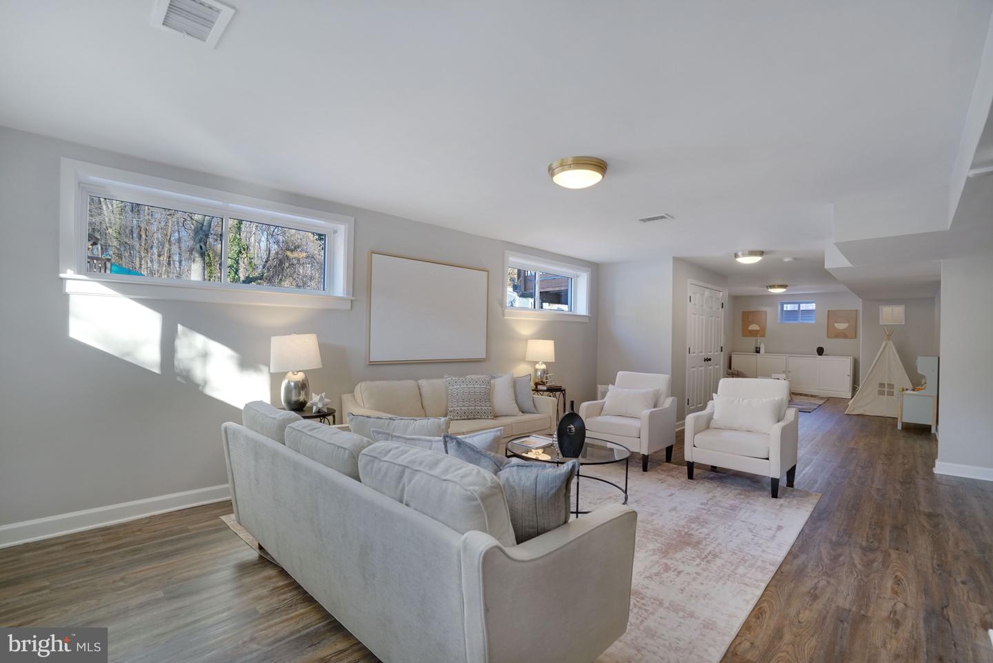 6726 BOSTWICK DR, SPRINGFIELD, Virginia 22151, 4 Bedrooms Bedrooms, ,2 BathroomsBathrooms,Residential,For sale,6726 BOSTWICK DR,VAFX2284776 MLS # VAFX2284776