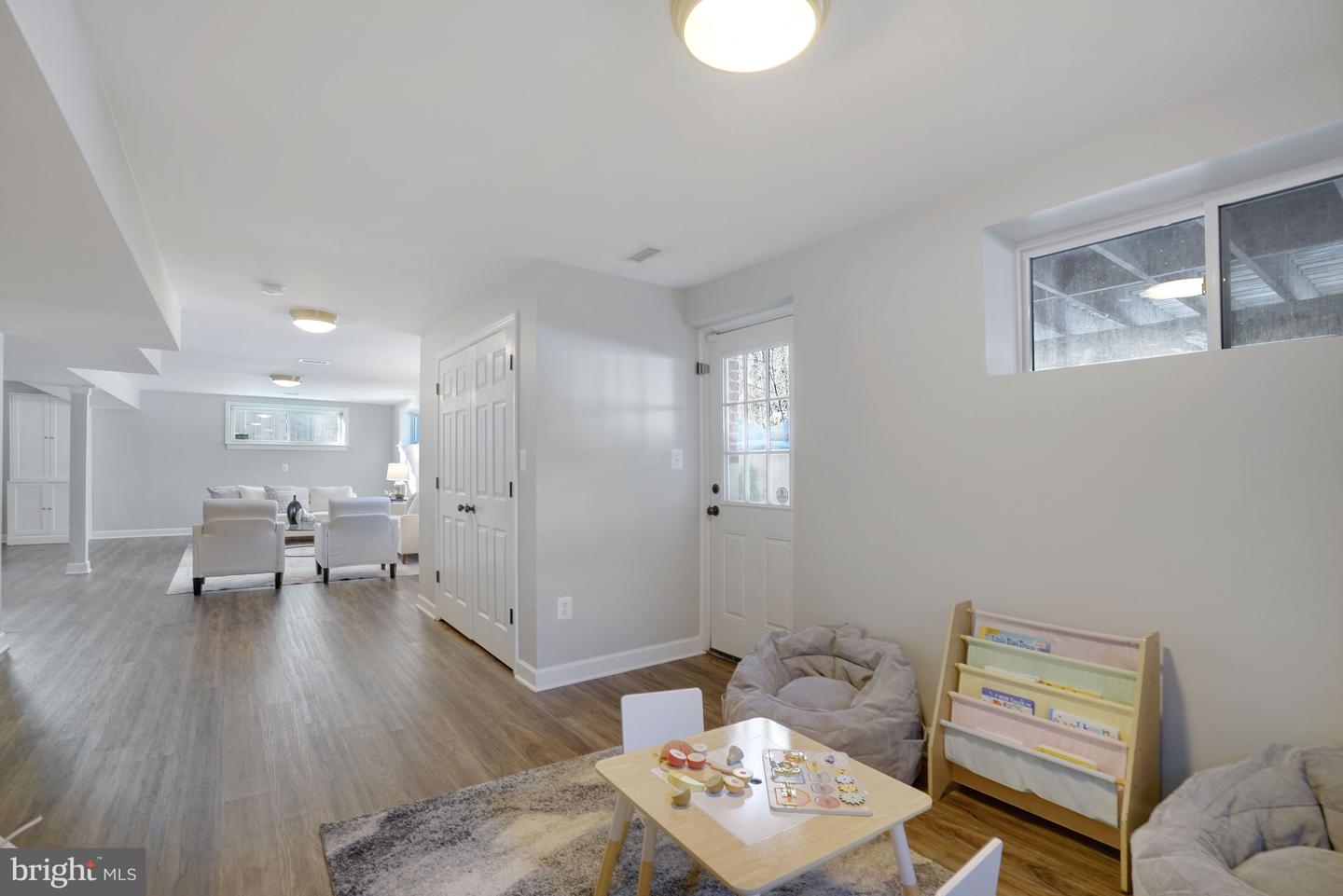 6726 BOSTWICK DR, SPRINGFIELD, Virginia 22151, 4 Bedrooms Bedrooms, ,2 BathroomsBathrooms,Residential,For sale,6726 BOSTWICK DR,VAFX2284776 MLS # VAFX2284776