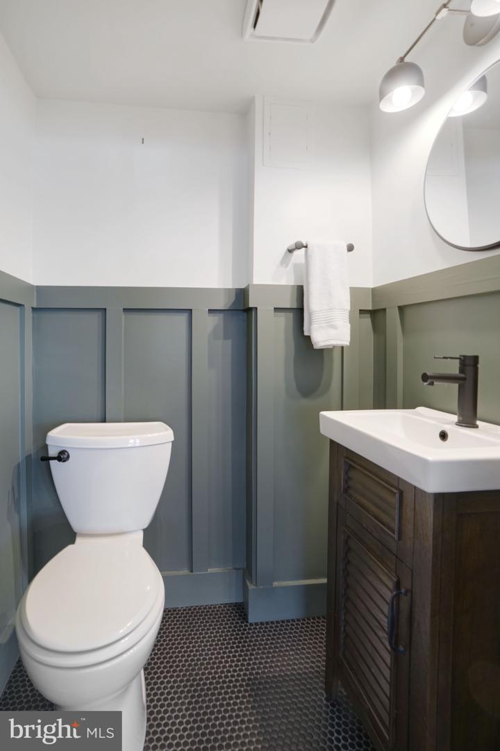 6726 BOSTWICK DR, SPRINGFIELD, Virginia 22151, 4 Bedrooms Bedrooms, ,2 BathroomsBathrooms,Residential,For sale,6726 BOSTWICK DR,VAFX2284776 MLS # VAFX2284776