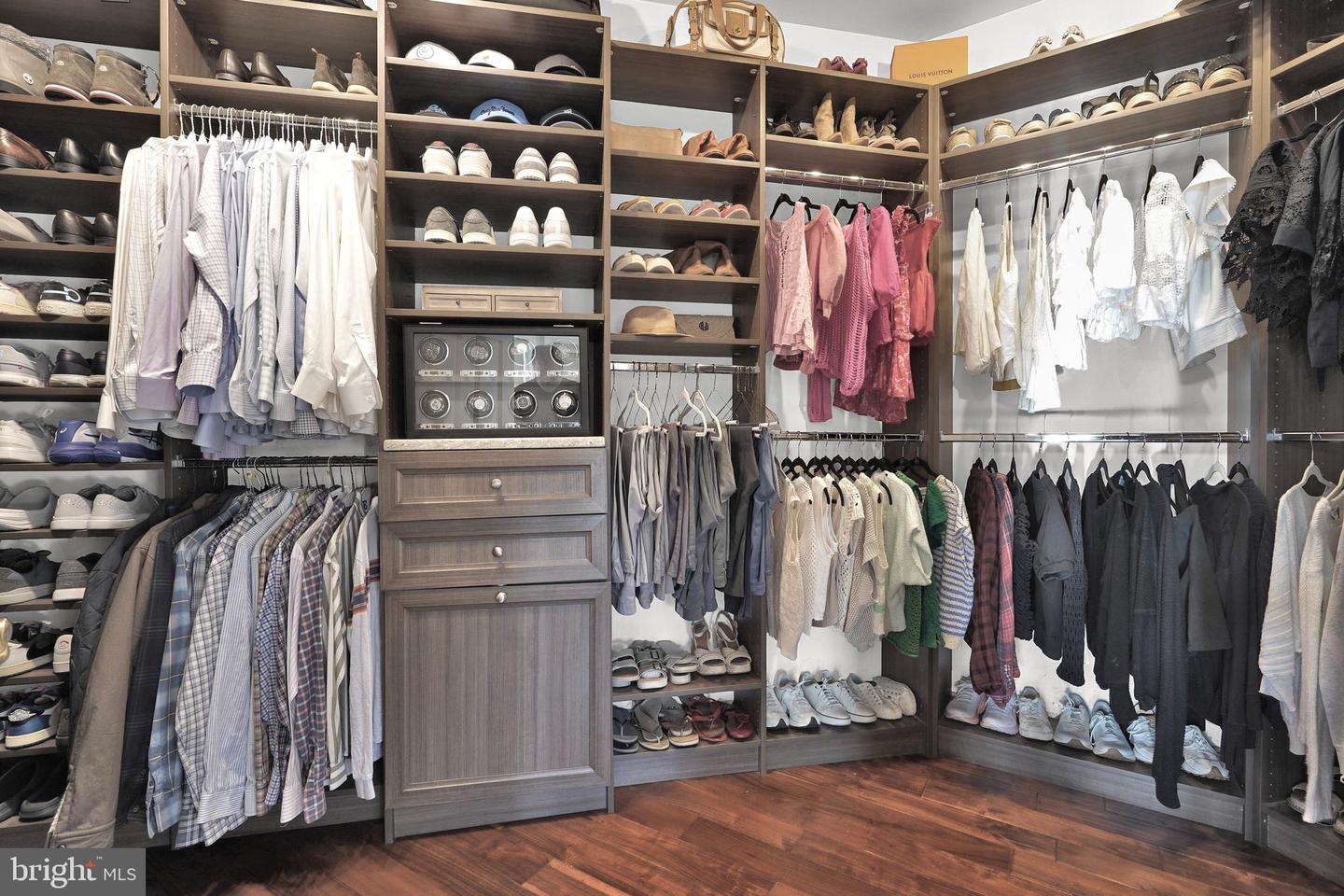 25604 TWELVE CEDARS CT, CHANTILLY, Virginia 20152, 5 Bedrooms Bedrooms, 19 Rooms Rooms,4 BathroomsBathrooms,Residential,For sale,25604 TWELVE CEDARS CT,VALO2113814 MLS # VALO2113814