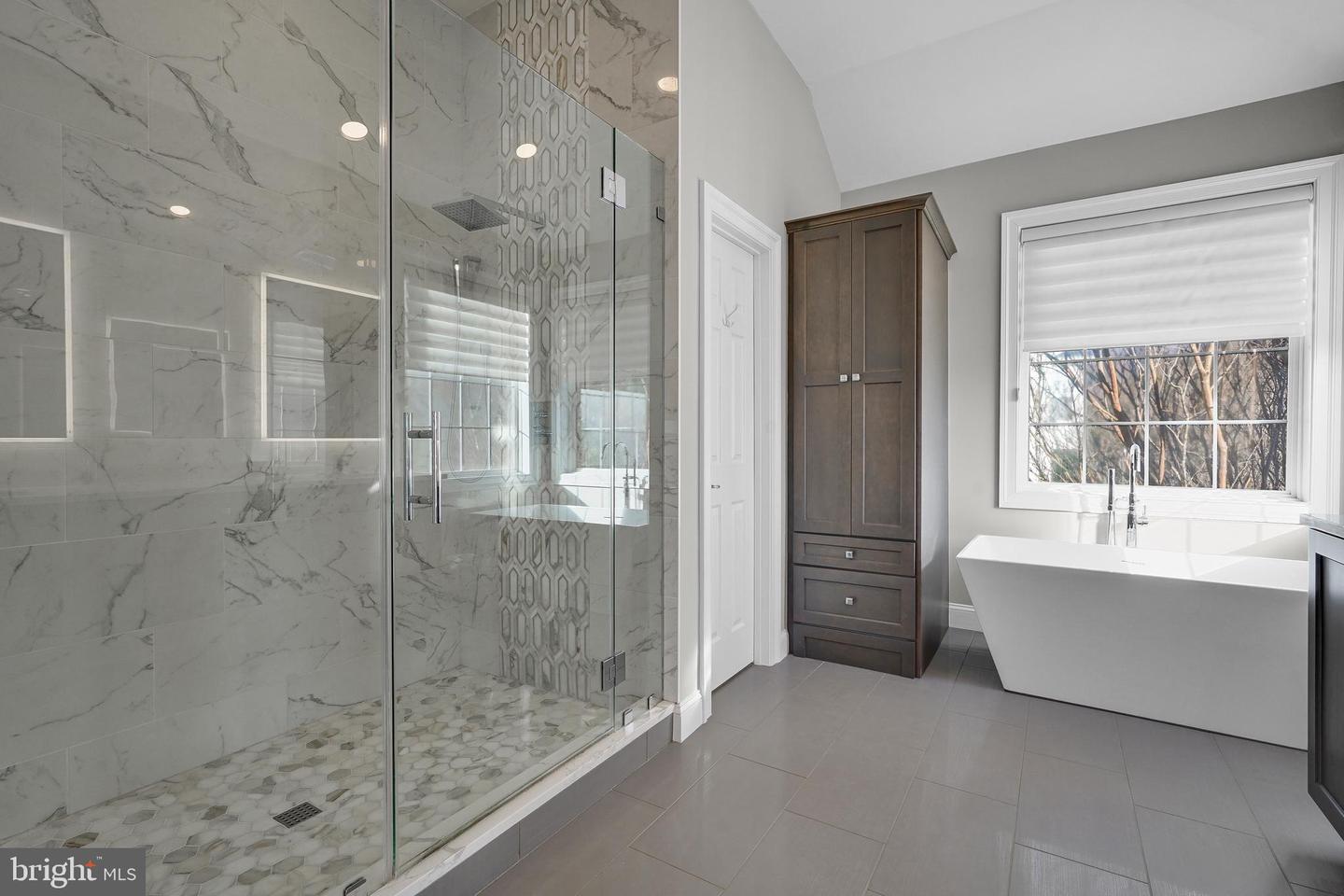 25604 TWELVE CEDARS CT, CHANTILLY, Virginia 20152, 5 Bedrooms Bedrooms, 19 Rooms Rooms,4 BathroomsBathrooms,Residential,For sale,25604 TWELVE CEDARS CT,VALO2113814 MLS # VALO2113814