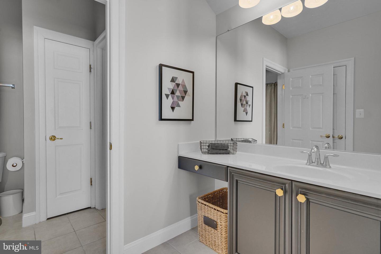 25604 TWELVE CEDARS CT, CHANTILLY, Virginia 20152, 5 Bedrooms Bedrooms, 19 Rooms Rooms,4 BathroomsBathrooms,Residential,For sale,25604 TWELVE CEDARS CT,VALO2113814 MLS # VALO2113814