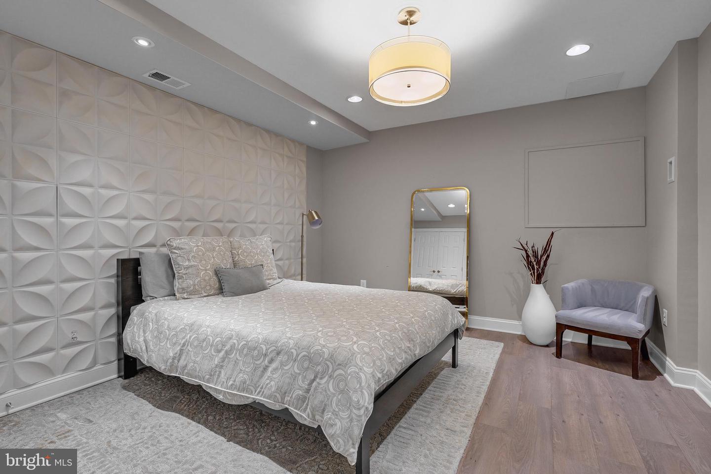 25604 TWELVE CEDARS CT, CHANTILLY, Virginia 20152, 5 Bedrooms Bedrooms, 19 Rooms Rooms,4 BathroomsBathrooms,Residential,For sale,25604 TWELVE CEDARS CT,VALO2113814 MLS # VALO2113814