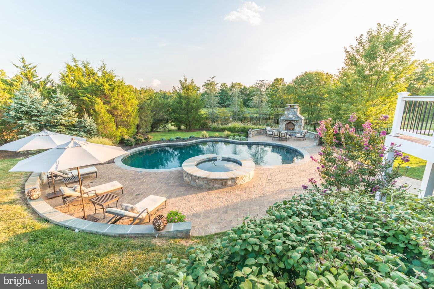 25604 TWELVE CEDARS CT, CHANTILLY, Virginia 20152, 5 Bedrooms Bedrooms, 19 Rooms Rooms,4 BathroomsBathrooms,Residential,For sale,25604 TWELVE CEDARS CT,VALO2113814 MLS # VALO2113814