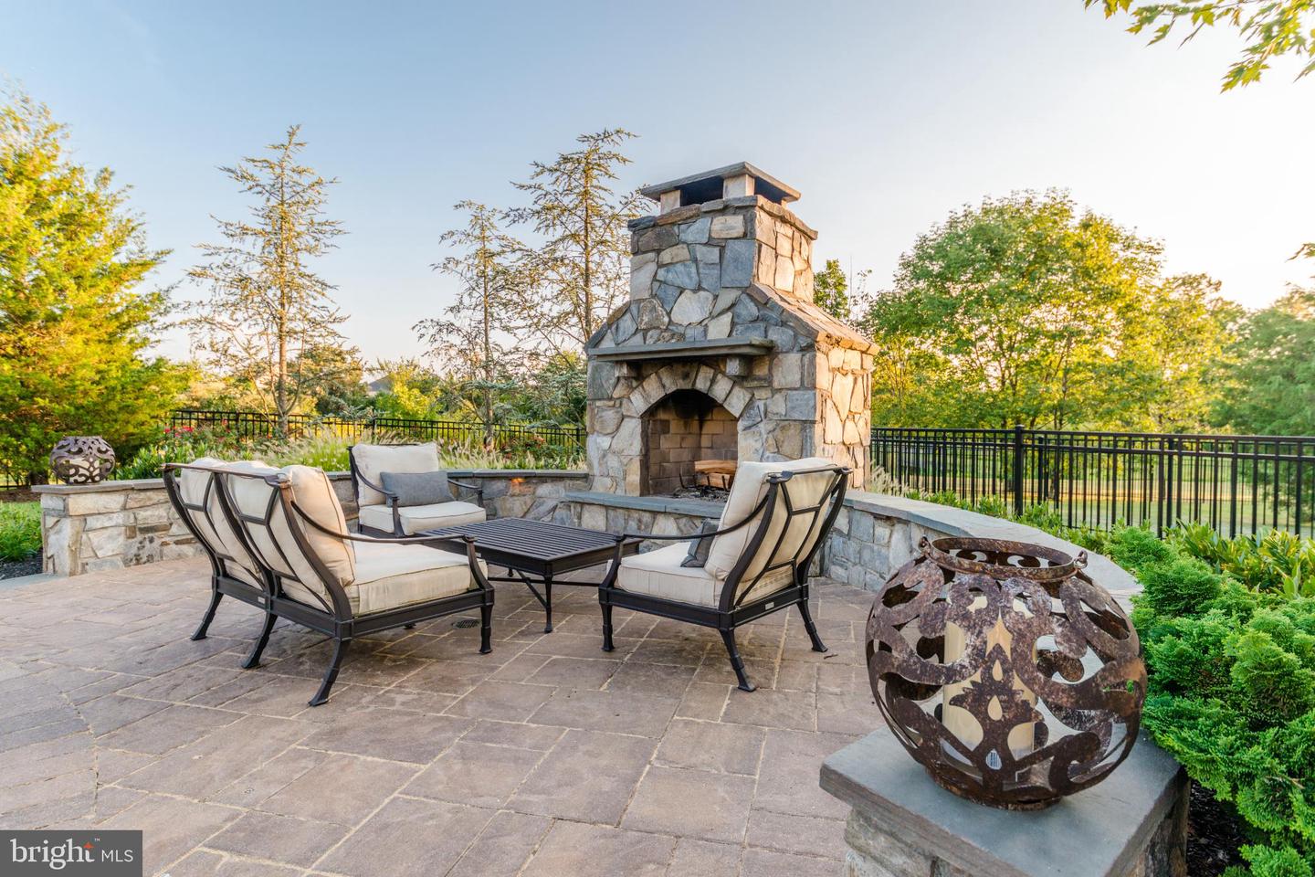 25604 TWELVE CEDARS CT, CHANTILLY, Virginia 20152, 5 Bedrooms Bedrooms, 19 Rooms Rooms,4 BathroomsBathrooms,Residential,For sale,25604 TWELVE CEDARS CT,VALO2113814 MLS # VALO2113814