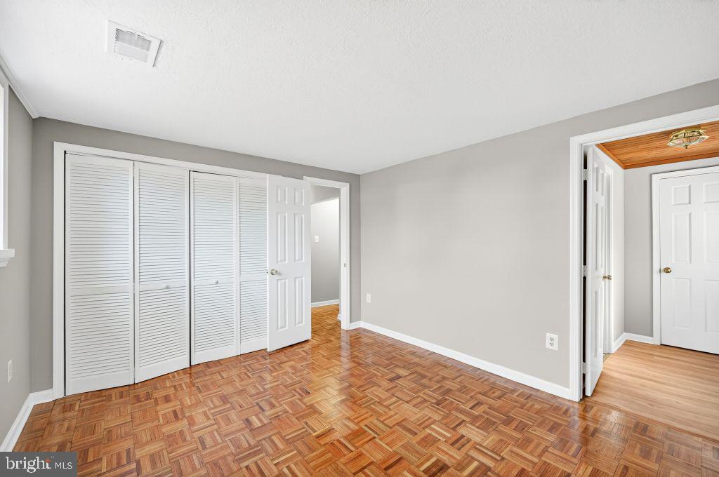 9503 DAMASCUS DR, MANASSAS, Virginia 20109, 4 Bedrooms Bedrooms, ,2 BathroomsBathrooms,Residential,For sale,9503 DAMASCUS DR,VAPW2110434 MLS # VAPW2110434