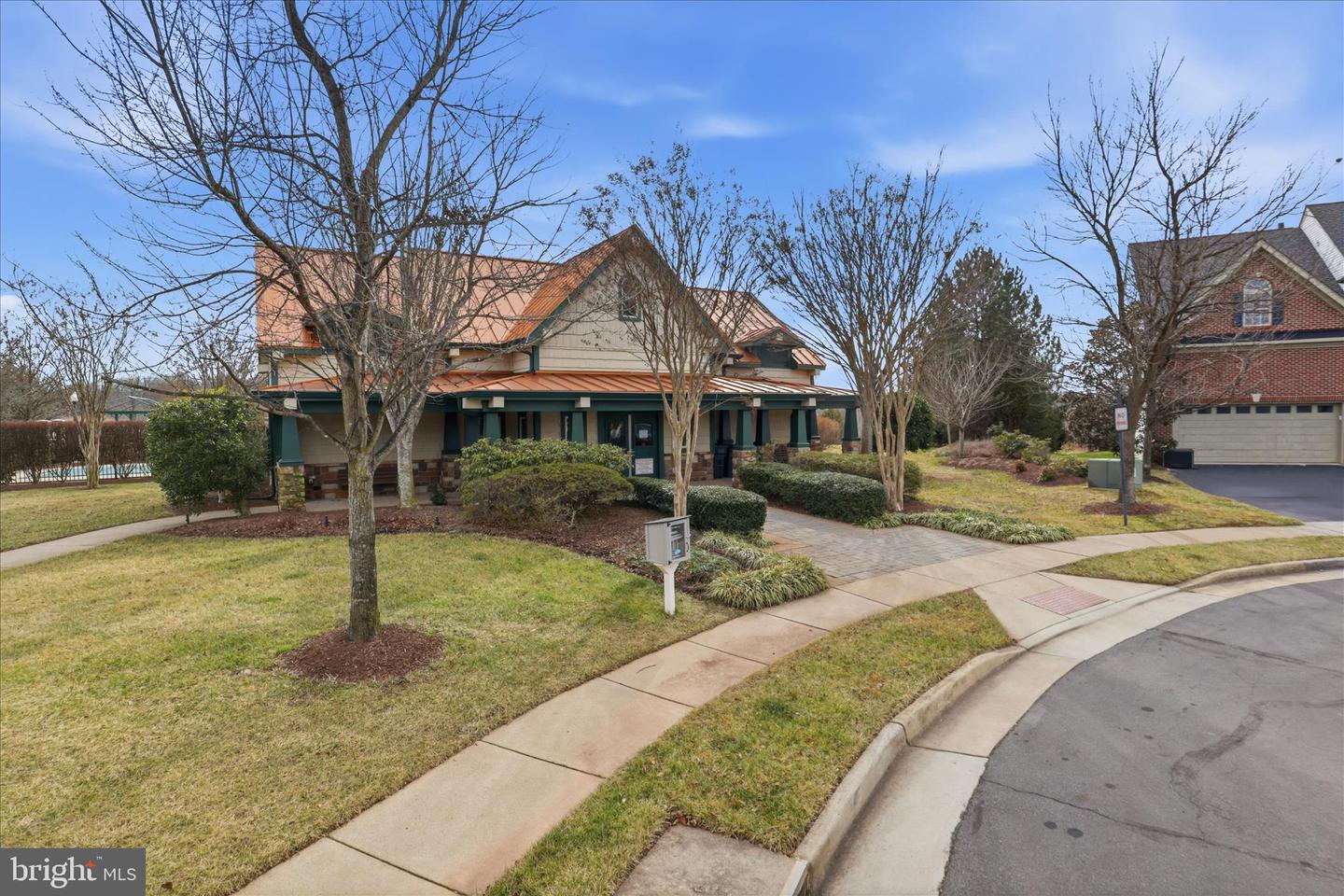 8832 YELLOWTHROAT CT, GAINESVILLE, Virginia 20155, 4 Bedrooms Bedrooms, 8 Rooms Rooms,2 BathroomsBathrooms,Residential,For sale,8832 YELLOWTHROAT CT,VAPW2110684 MLS # VAPW2110684