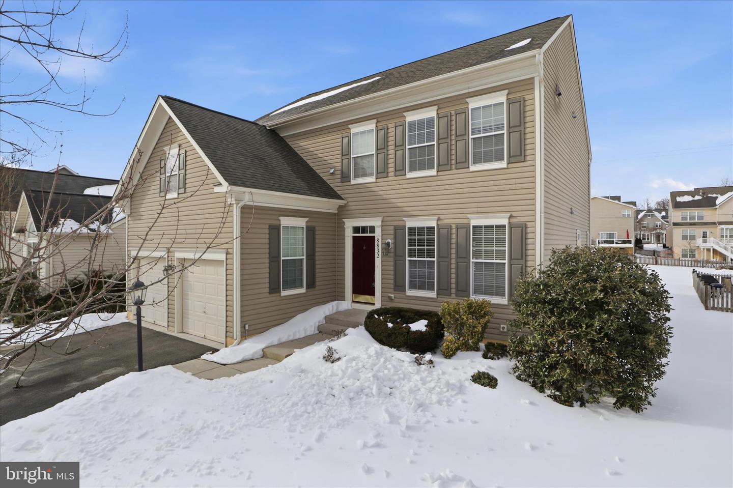 8832 YELLOWTHROAT CT, GAINESVILLE, Virginia 20155, 4 Bedrooms Bedrooms, 8 Rooms Rooms,2 BathroomsBathrooms,Residential,For sale,8832 YELLOWTHROAT CT,VAPW2110684 MLS # VAPW2110684