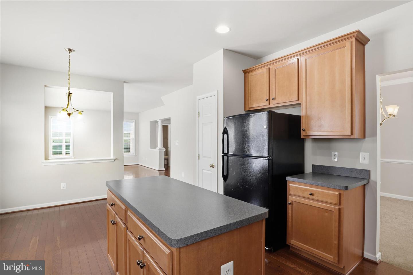 8832 YELLOWTHROAT CT, GAINESVILLE, Virginia 20155, 4 Bedrooms Bedrooms, 8 Rooms Rooms,2 BathroomsBathrooms,Residential,For sale,8832 YELLOWTHROAT CT,VAPW2110684 MLS # VAPW2110684