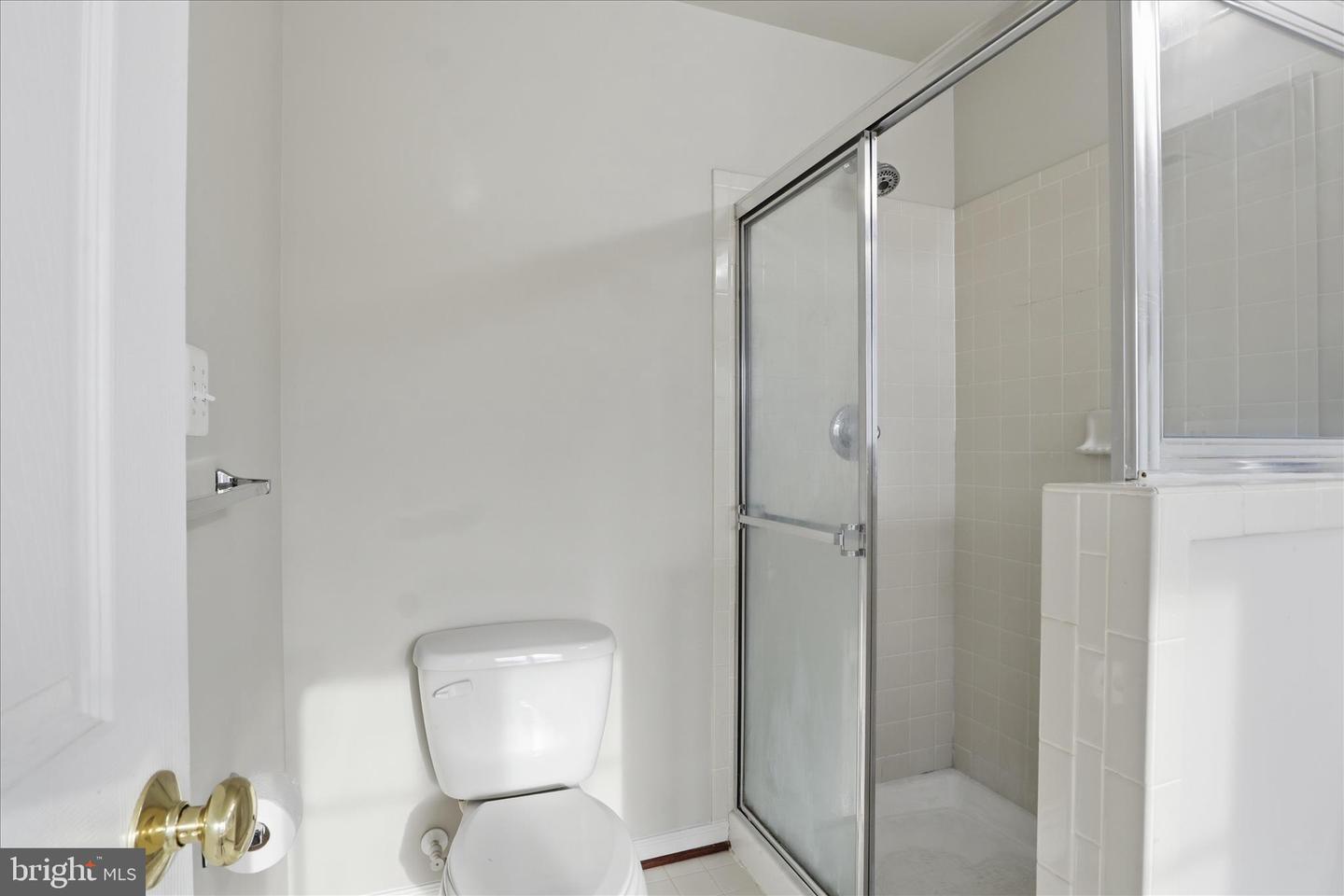 8832 YELLOWTHROAT CT, GAINESVILLE, Virginia 20155, 4 Bedrooms Bedrooms, 8 Rooms Rooms,2 BathroomsBathrooms,Residential,For sale,8832 YELLOWTHROAT CT,VAPW2110684 MLS # VAPW2110684