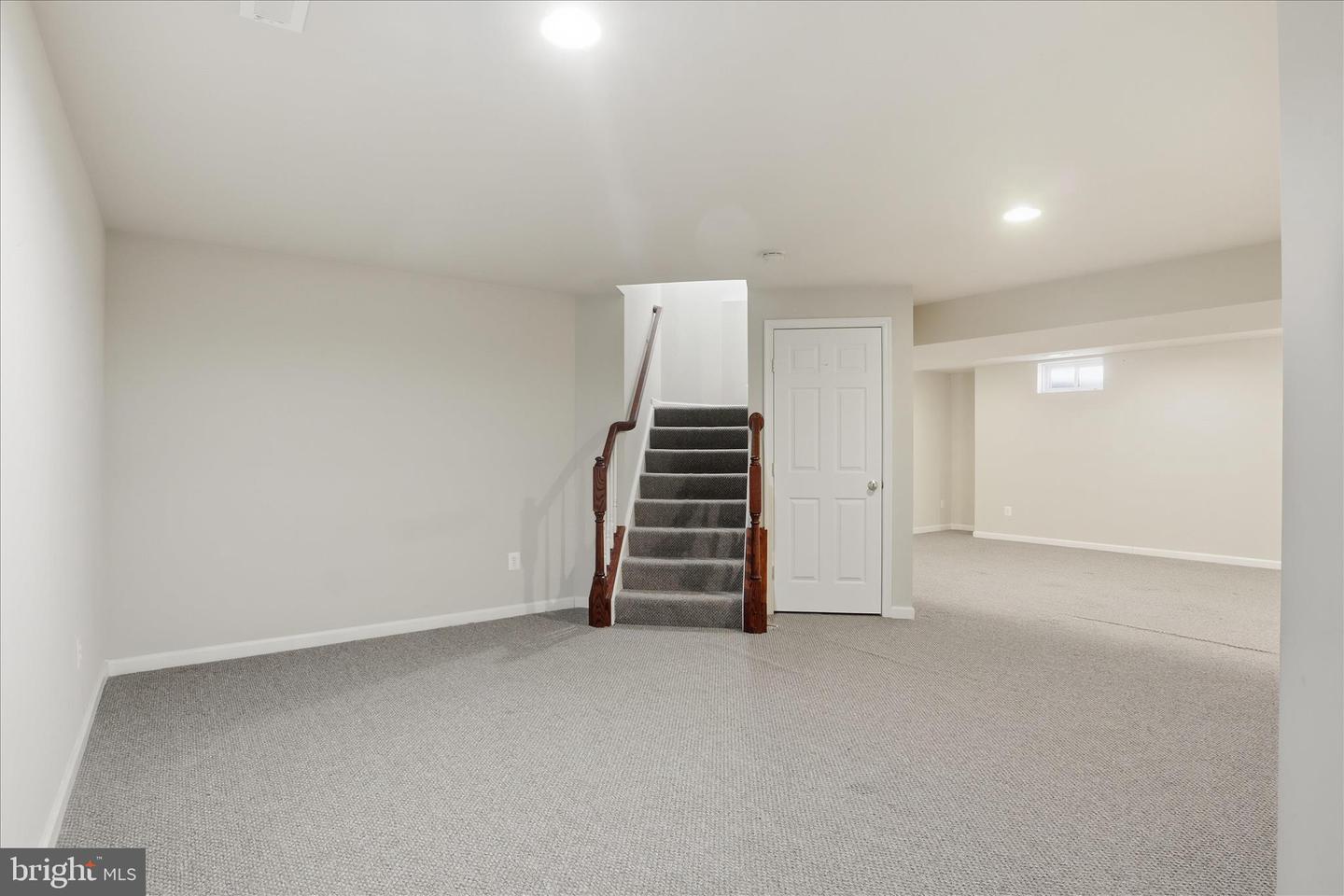 8832 YELLOWTHROAT CT, GAINESVILLE, Virginia 20155, 4 Bedrooms Bedrooms, 8 Rooms Rooms,2 BathroomsBathrooms,Residential,For sale,8832 YELLOWTHROAT CT,VAPW2110684 MLS # VAPW2110684